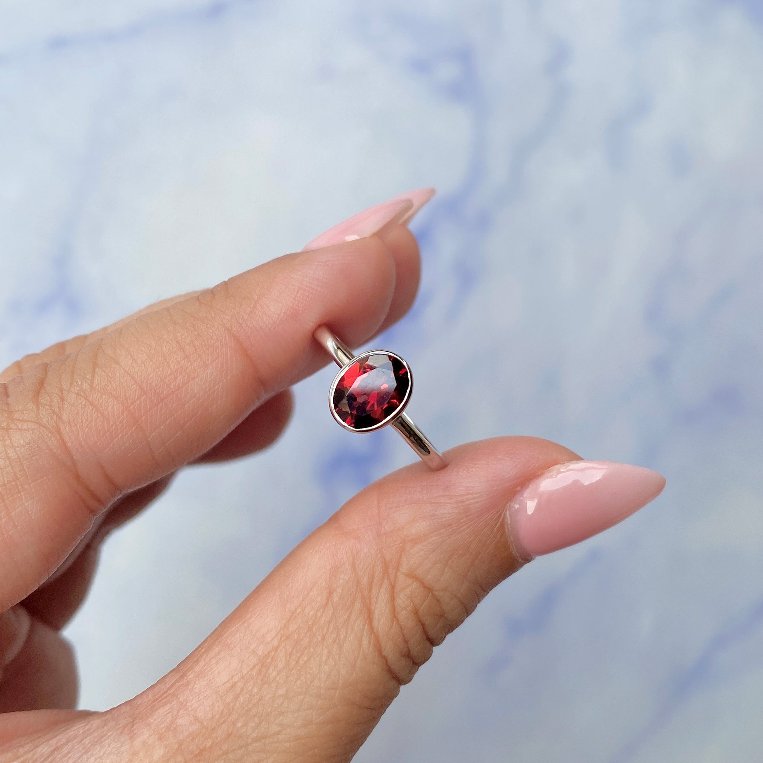 Garnet Ring-(GAR-SR-248.)