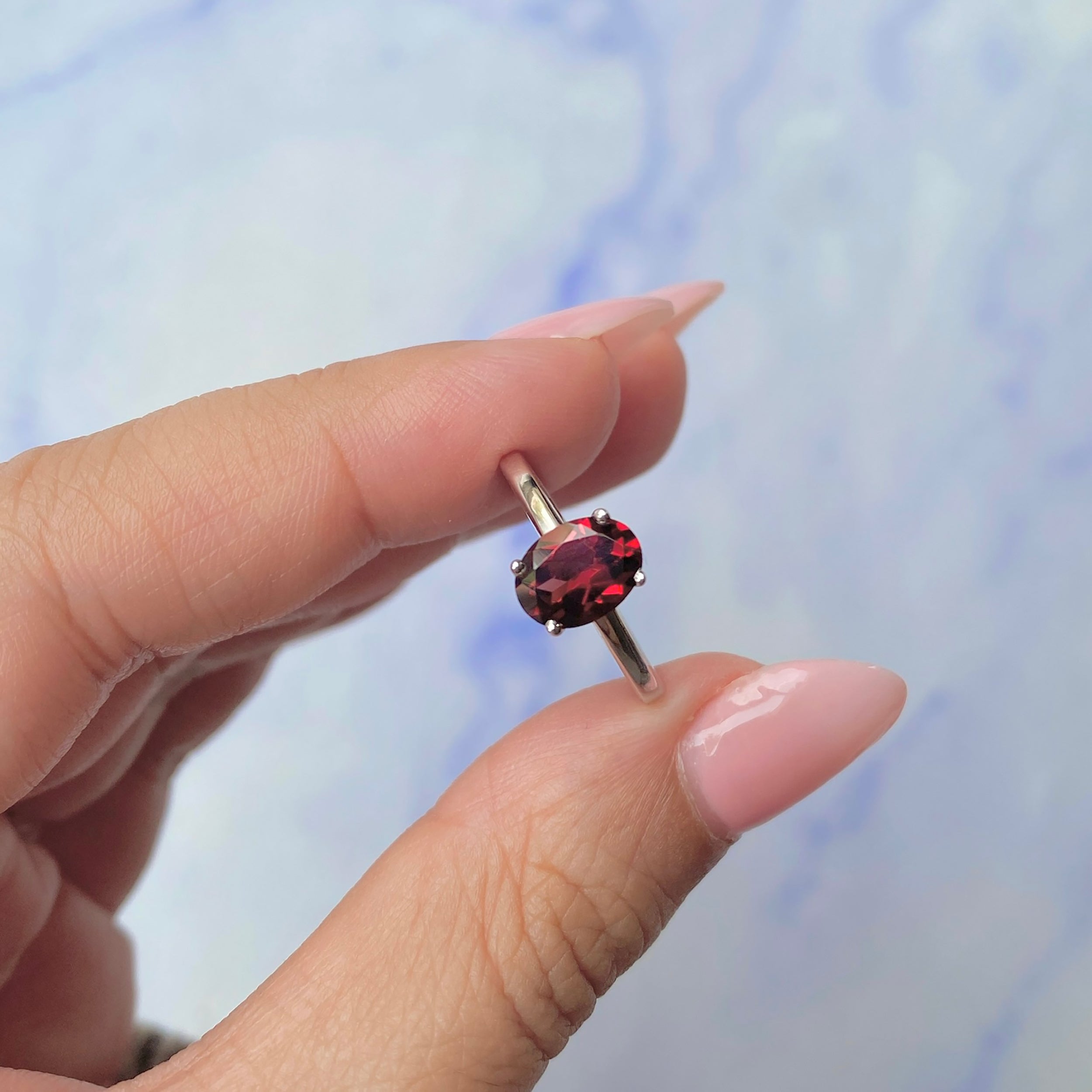 Garnet Ring-(GAR-SR-249.)