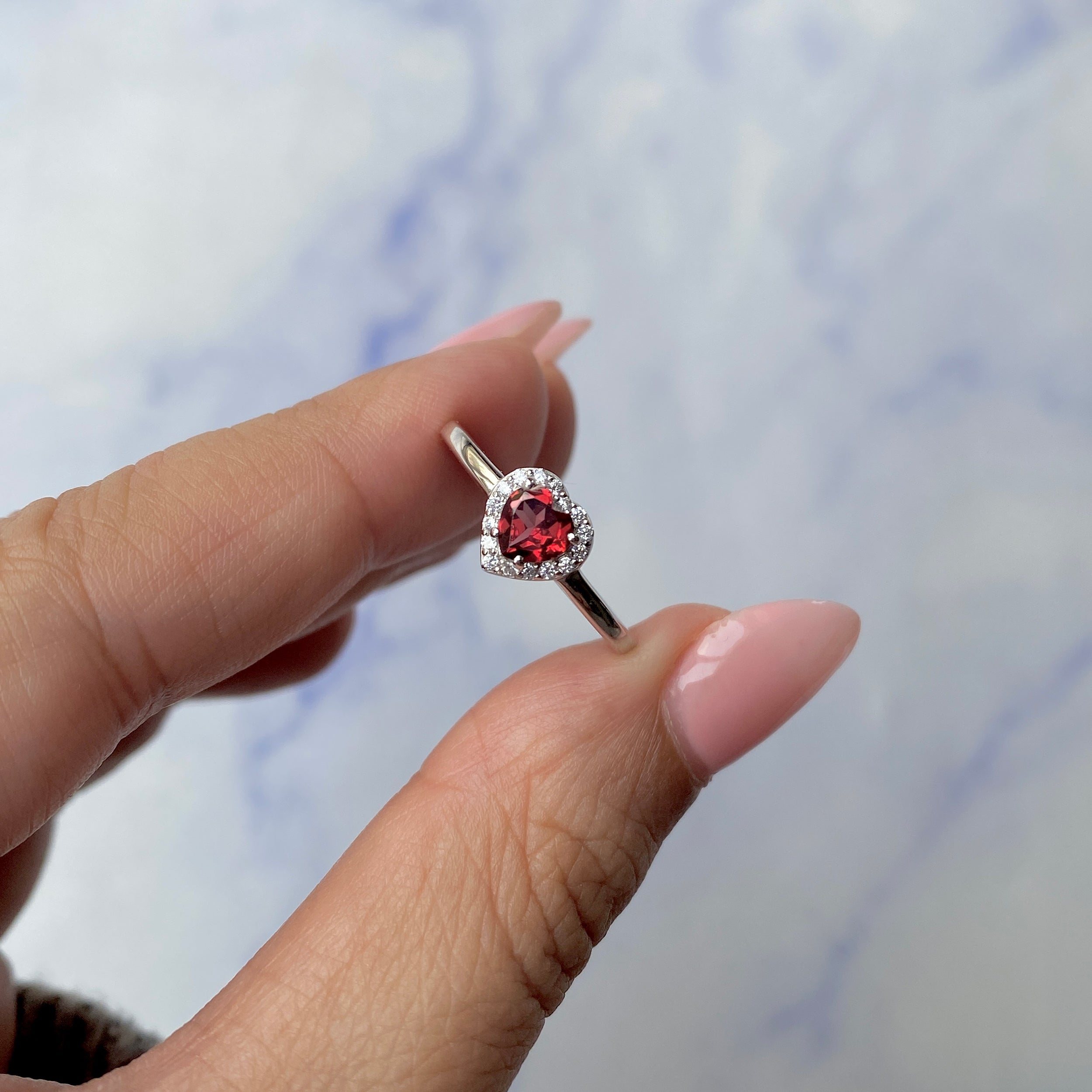 Garnet Ring-(GAR-SR-2750.)