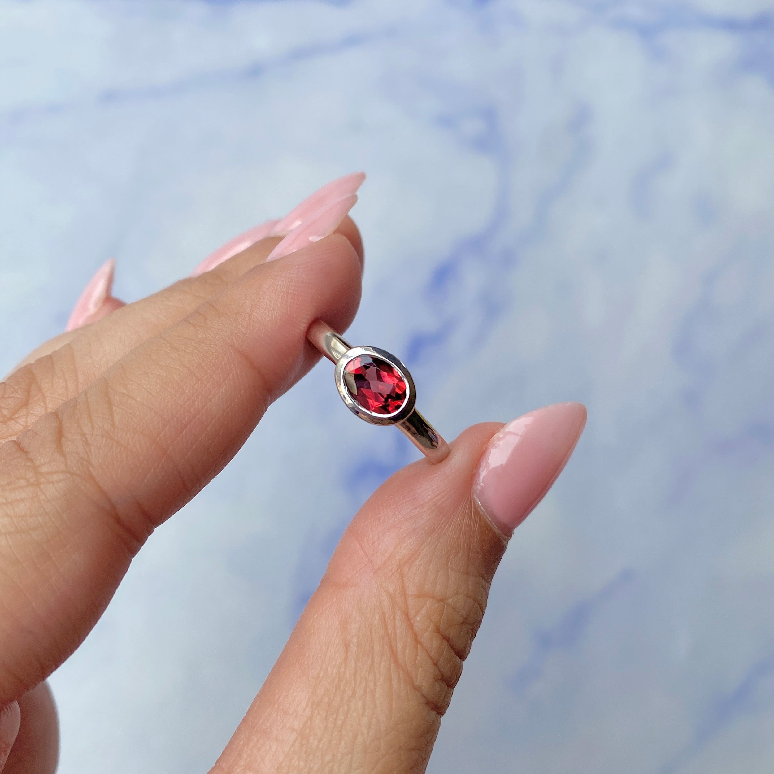 Garnet Ring-(GAR-SR-4026.)