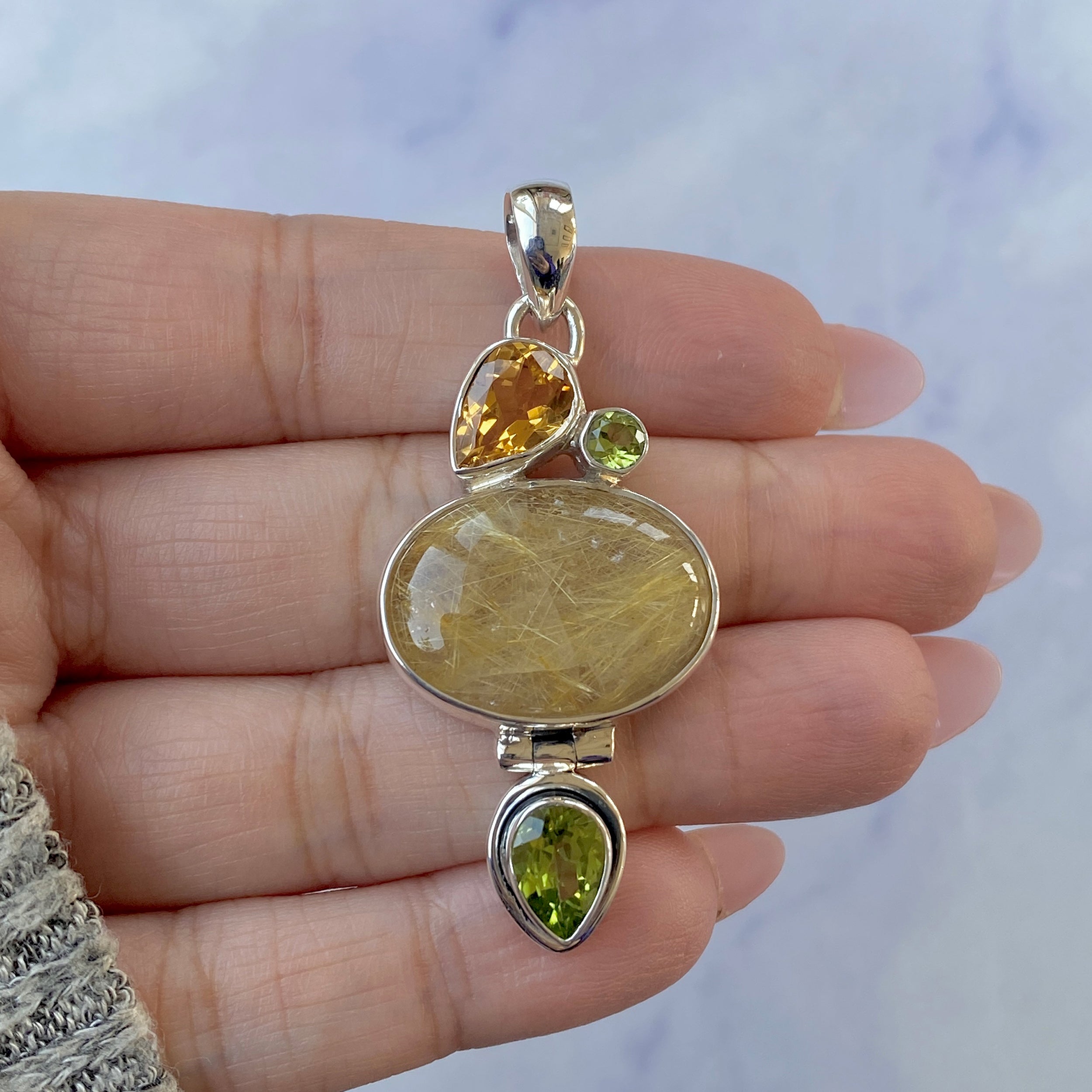 Golden Rutile Pendant-(GDR-P-34.)