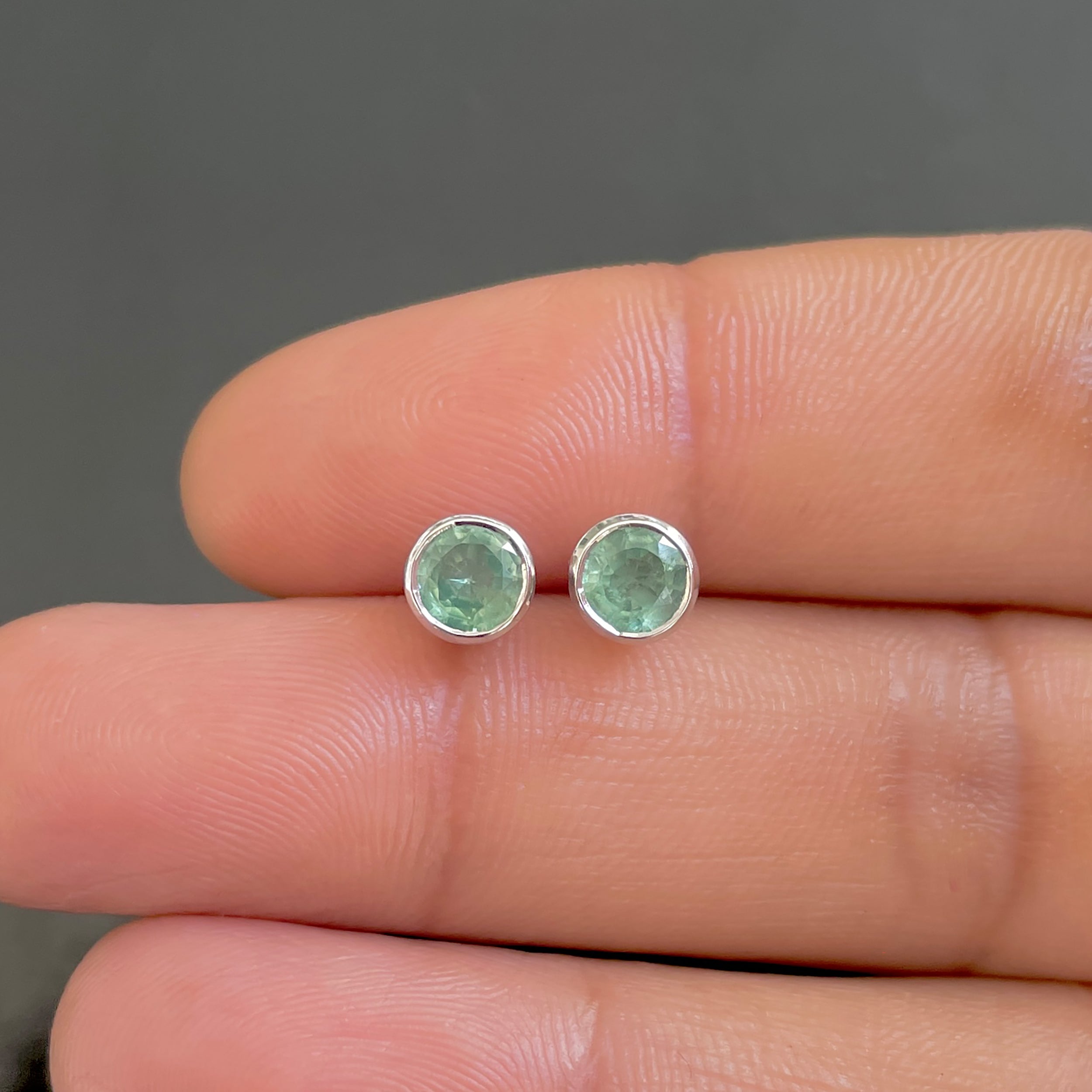 Green Kyanite Stud Earrings-(GKY-SE-1425.)