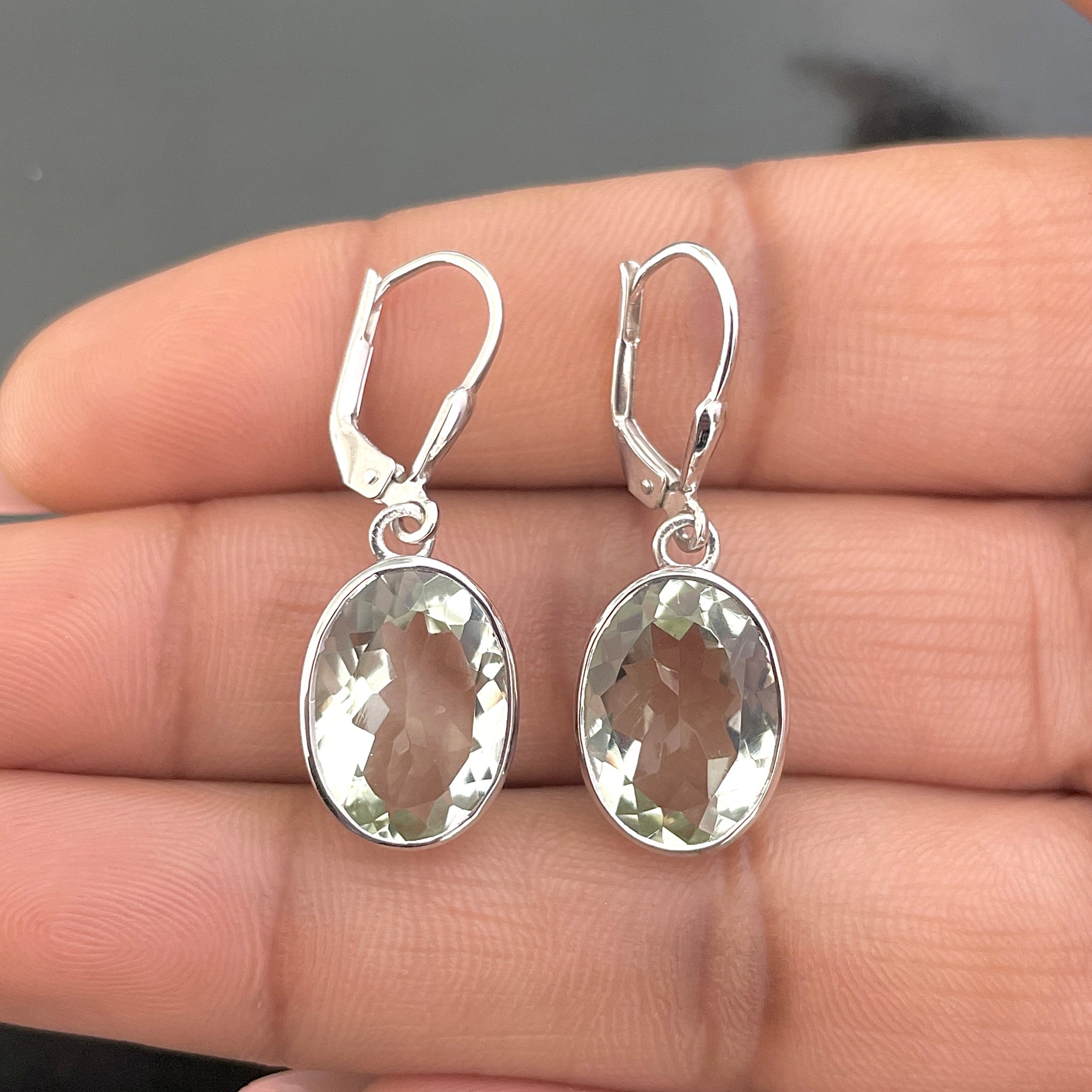 Green Amethyst Leverback Earring-(GRA-SE-709.)