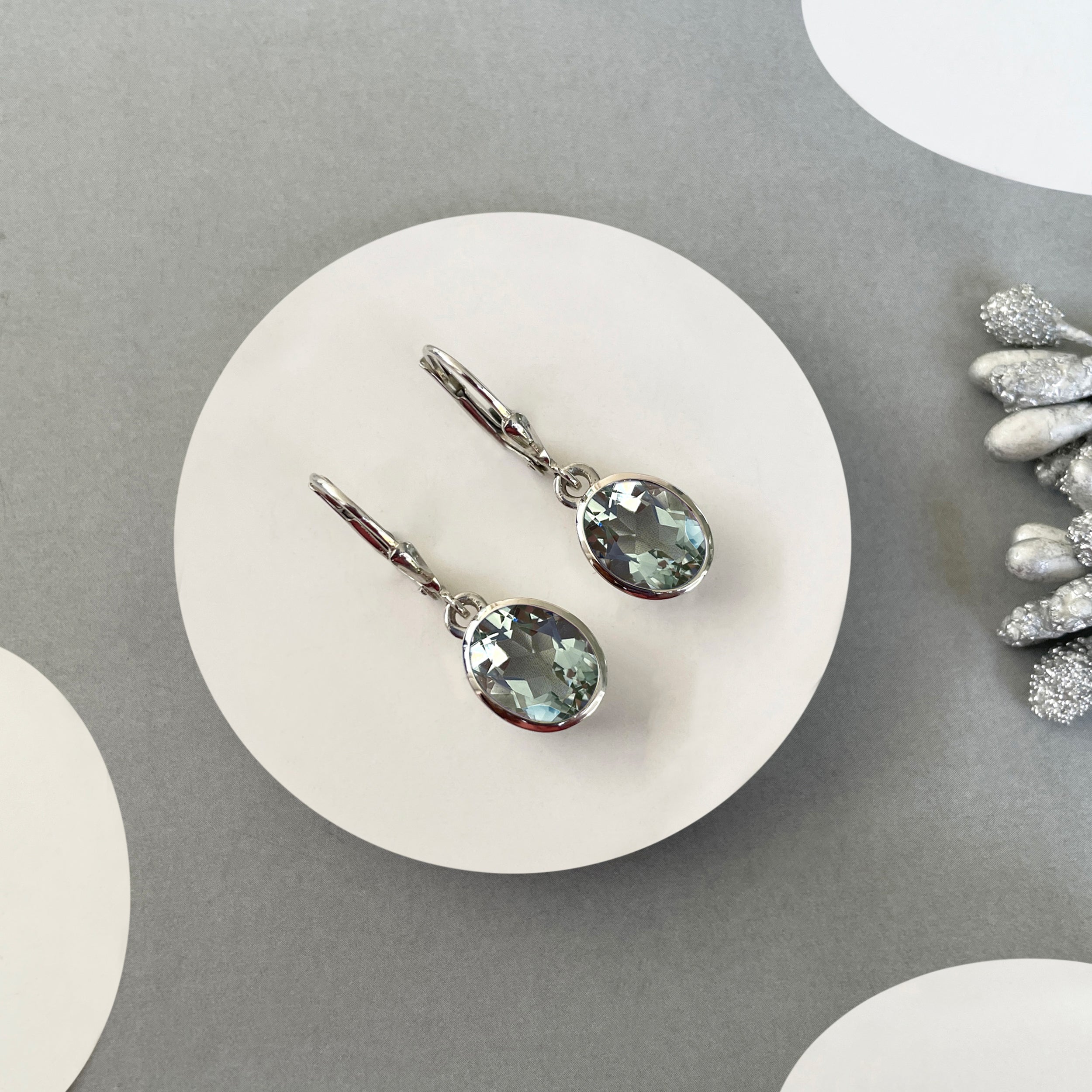 Green Amethyst Leverback Earring-(GRA-SE-713.)