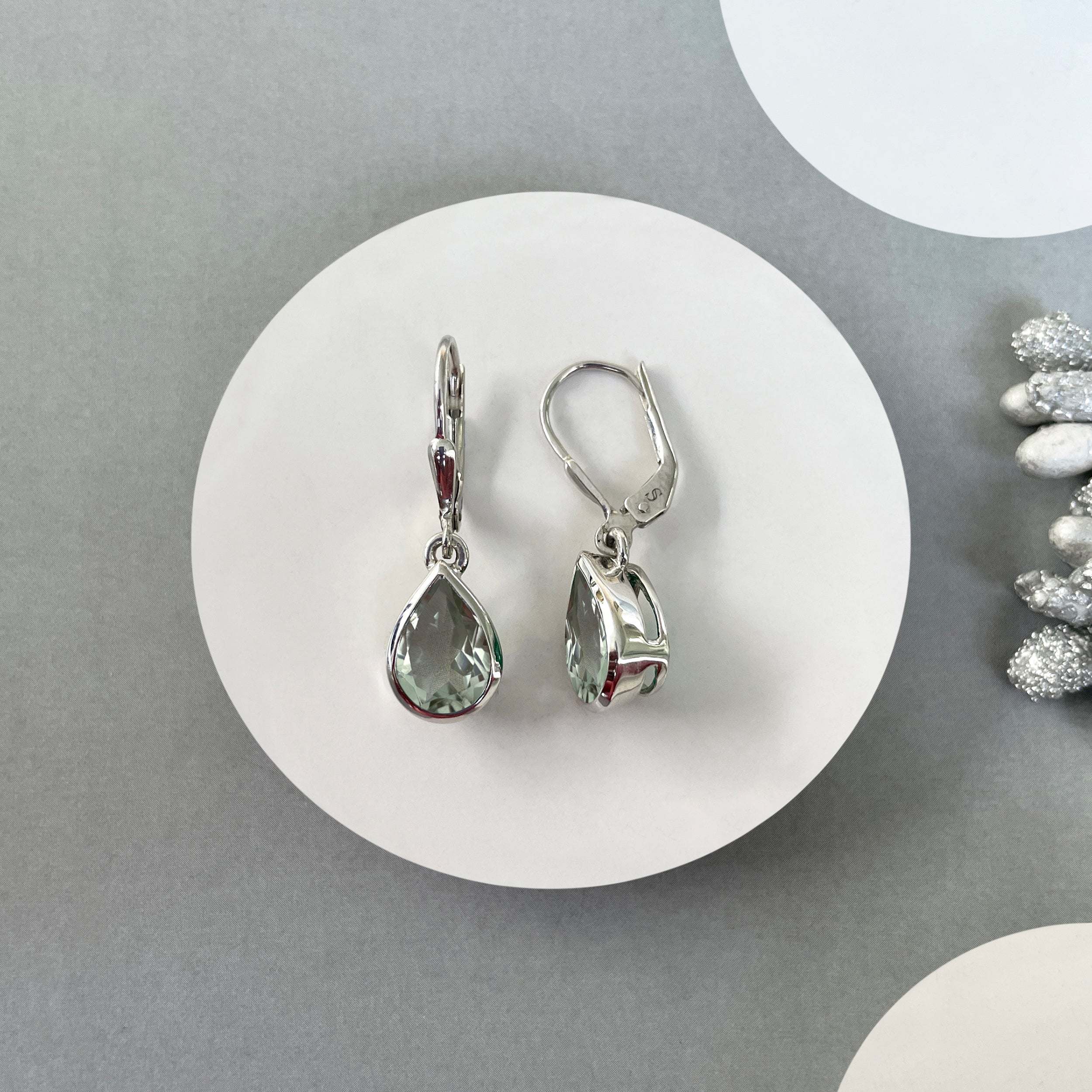 Green Amethyst Leverback Earring-(GRA-SE-742.)