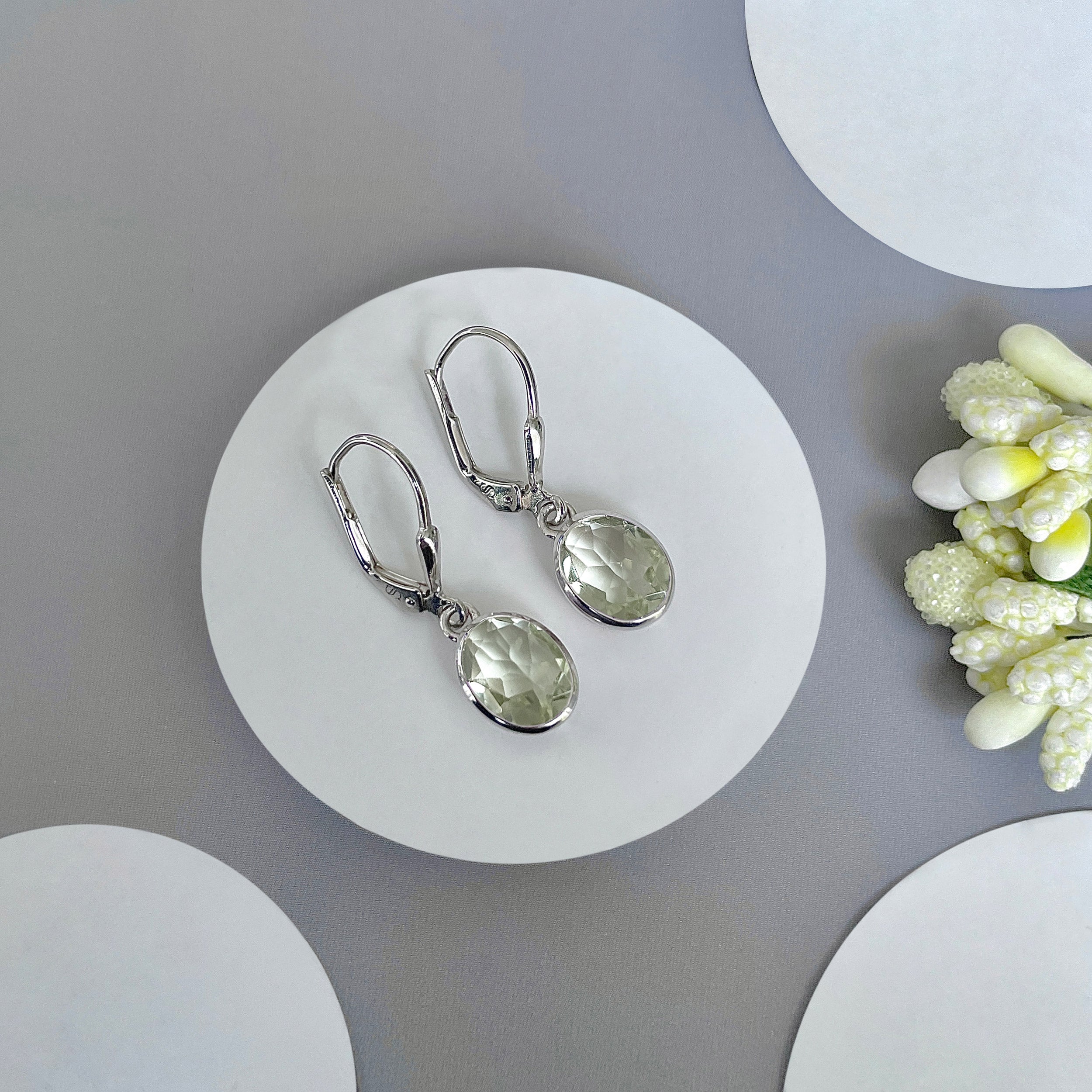 Green Amethyst Leverback Earrings-(GRA-SE-998.)