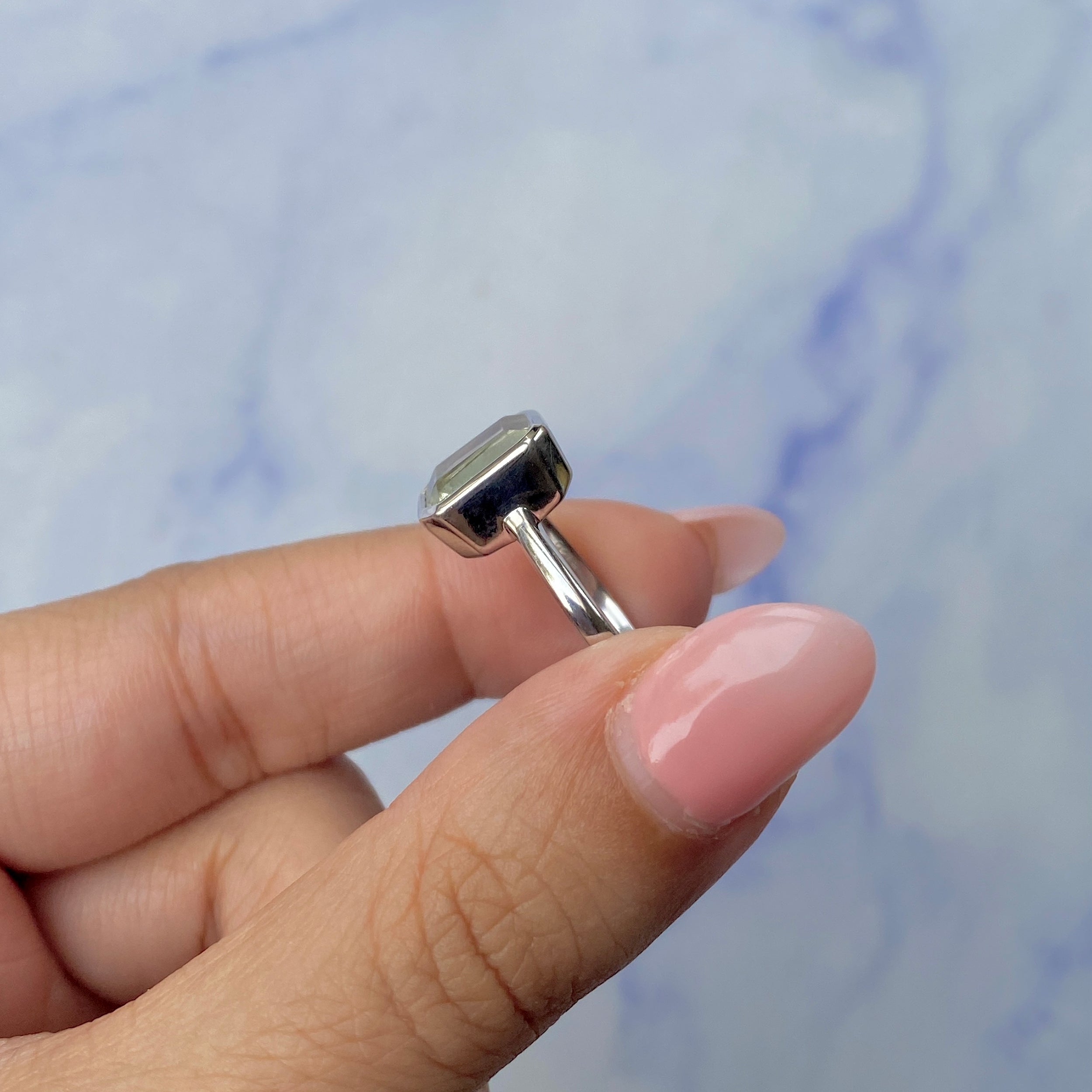 Green Amethyst Ring-(GRA-SR-250.)