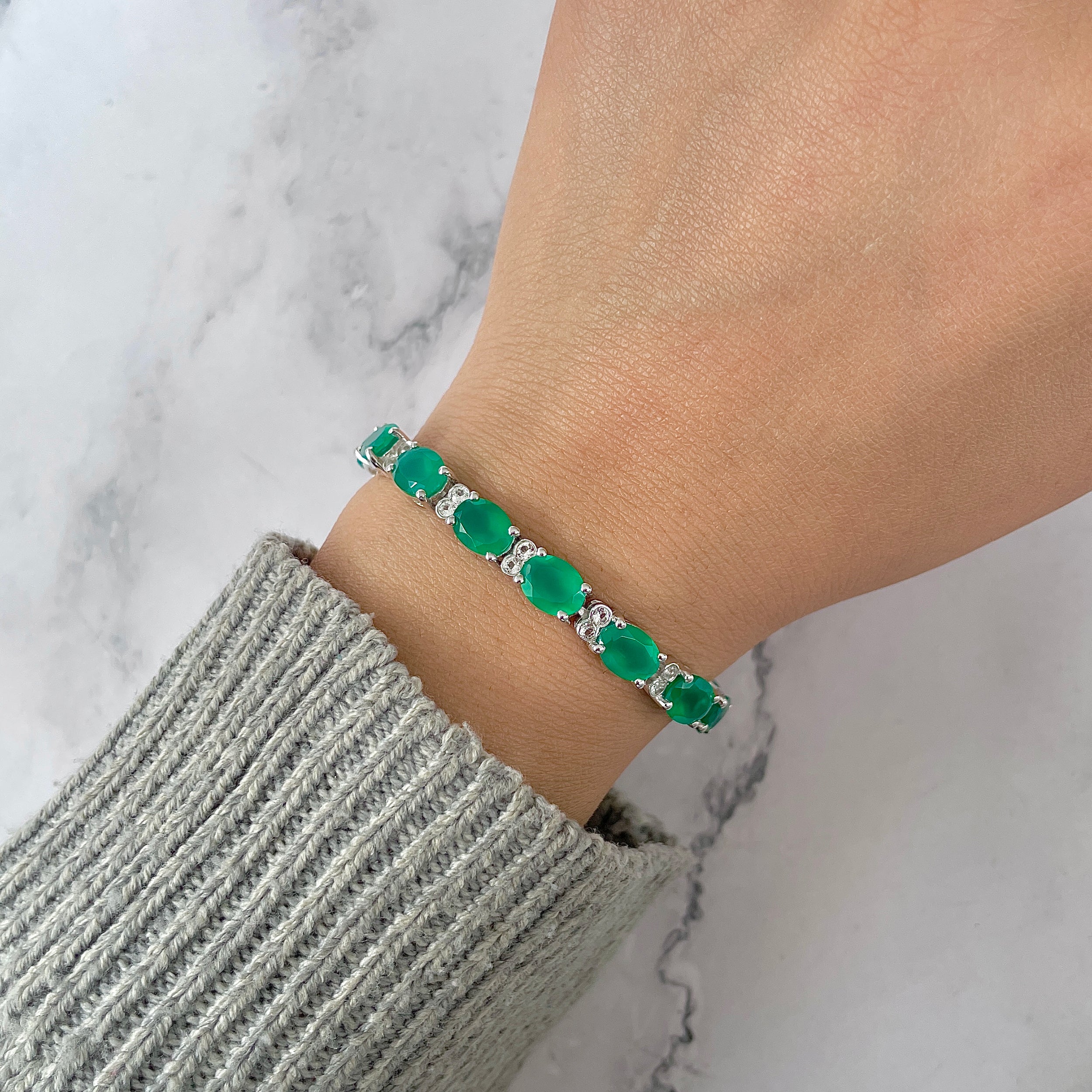 Green Onyx & White Topaz Bracelet-(GRO-SB-138.)