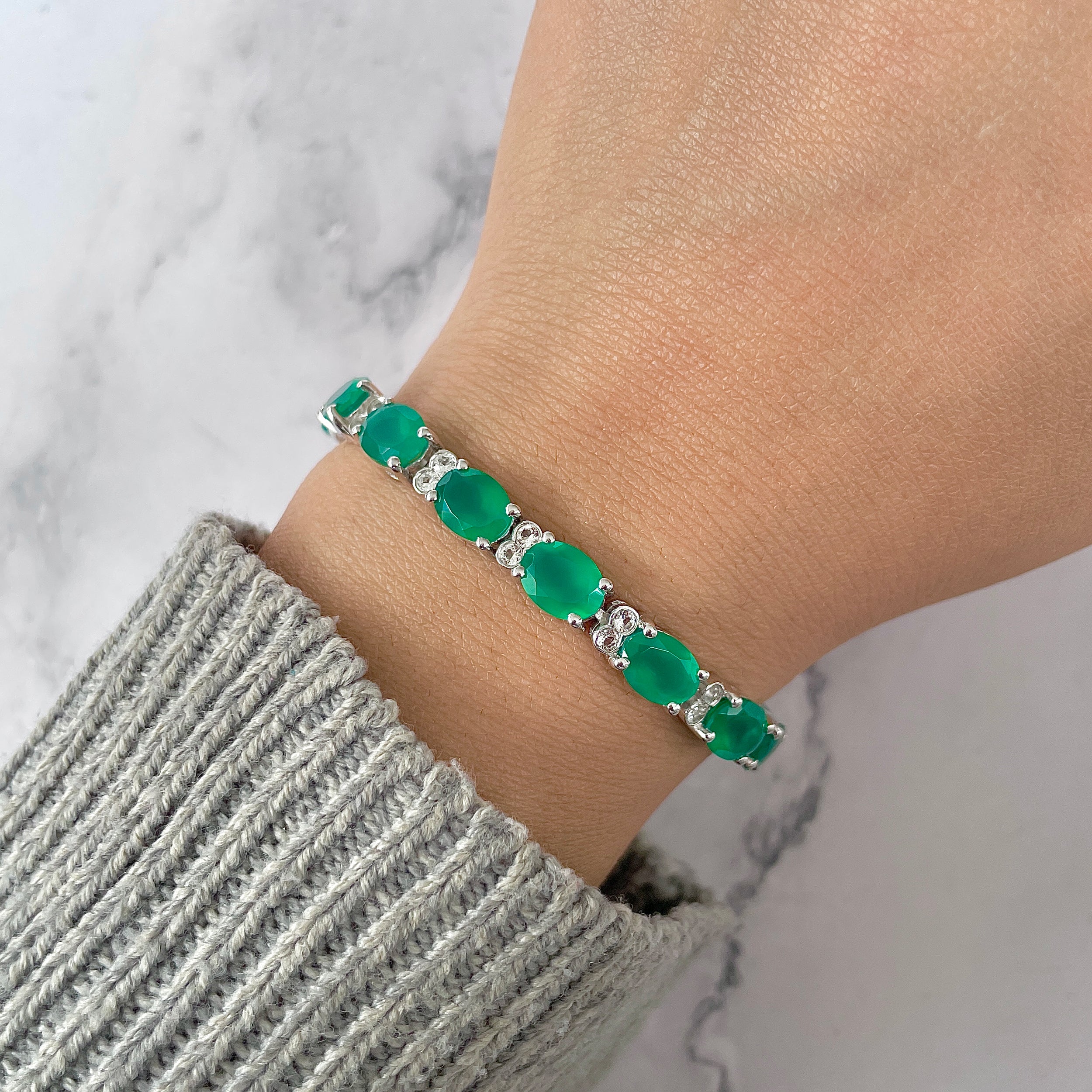 Green Onyx & White Topaz Bracelet-(GRO-SB-138.)