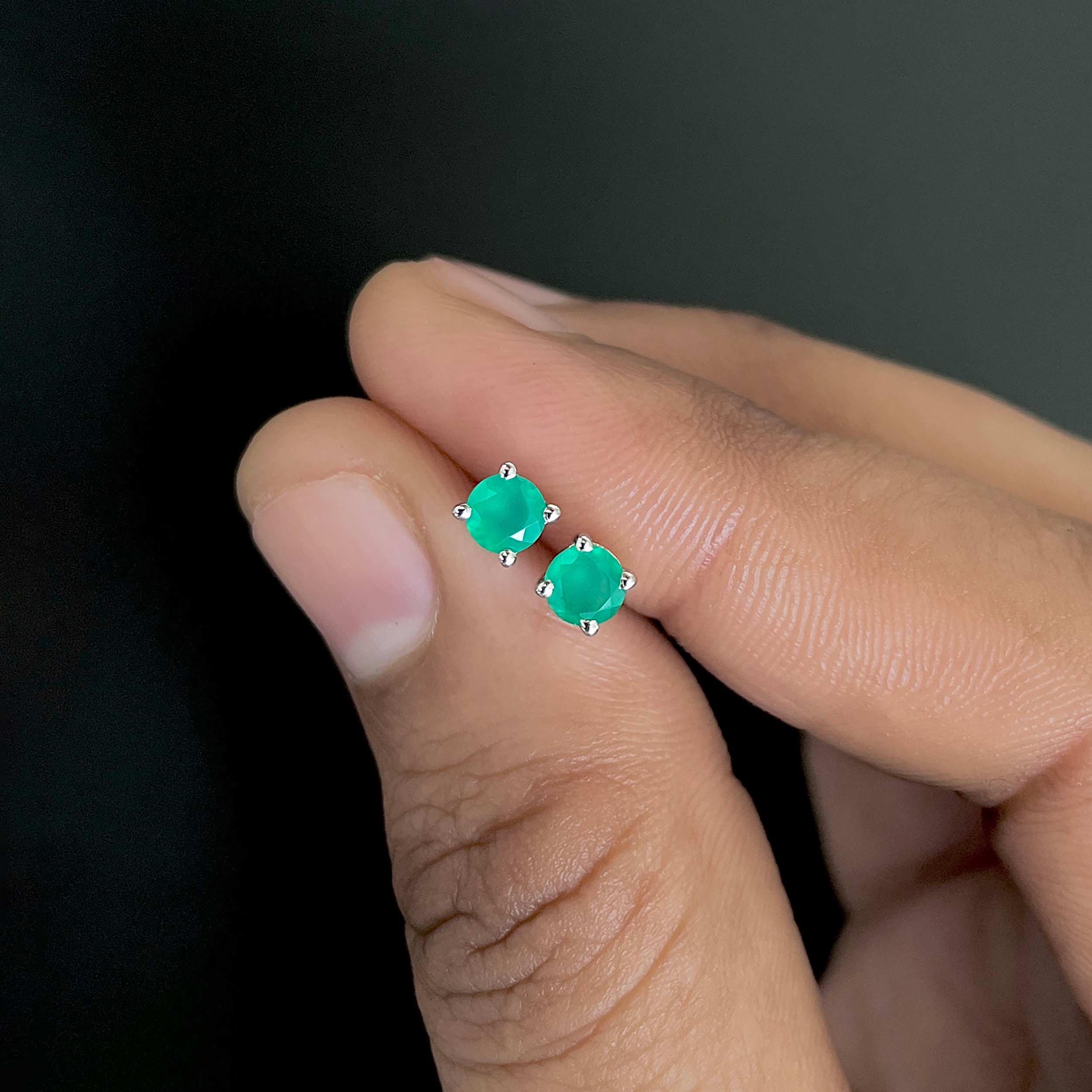 Green Onyx Stud Earrings-(GRO-SE-1023.)
