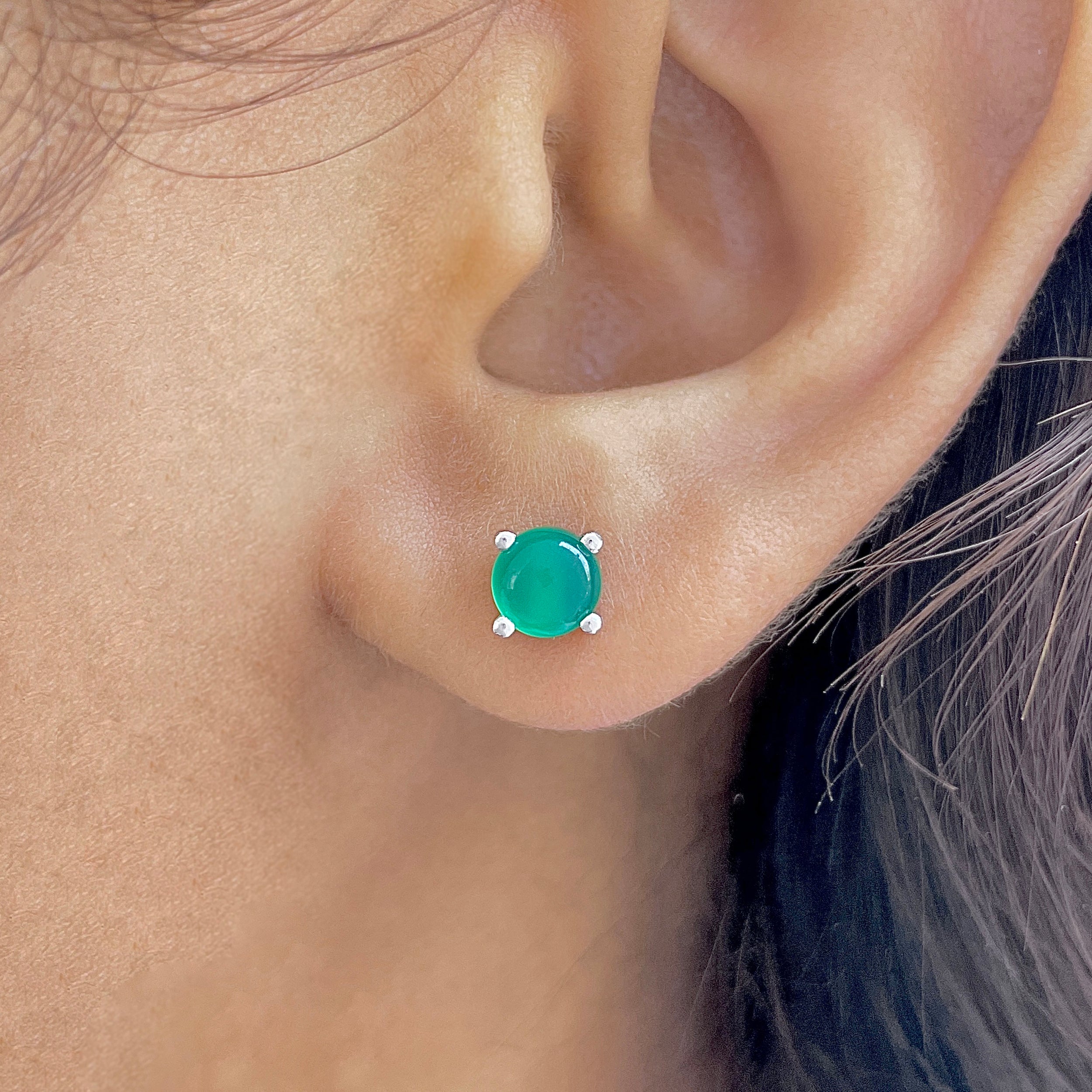 Green Onyx Stud Earring-(GRO-SE-1069.)