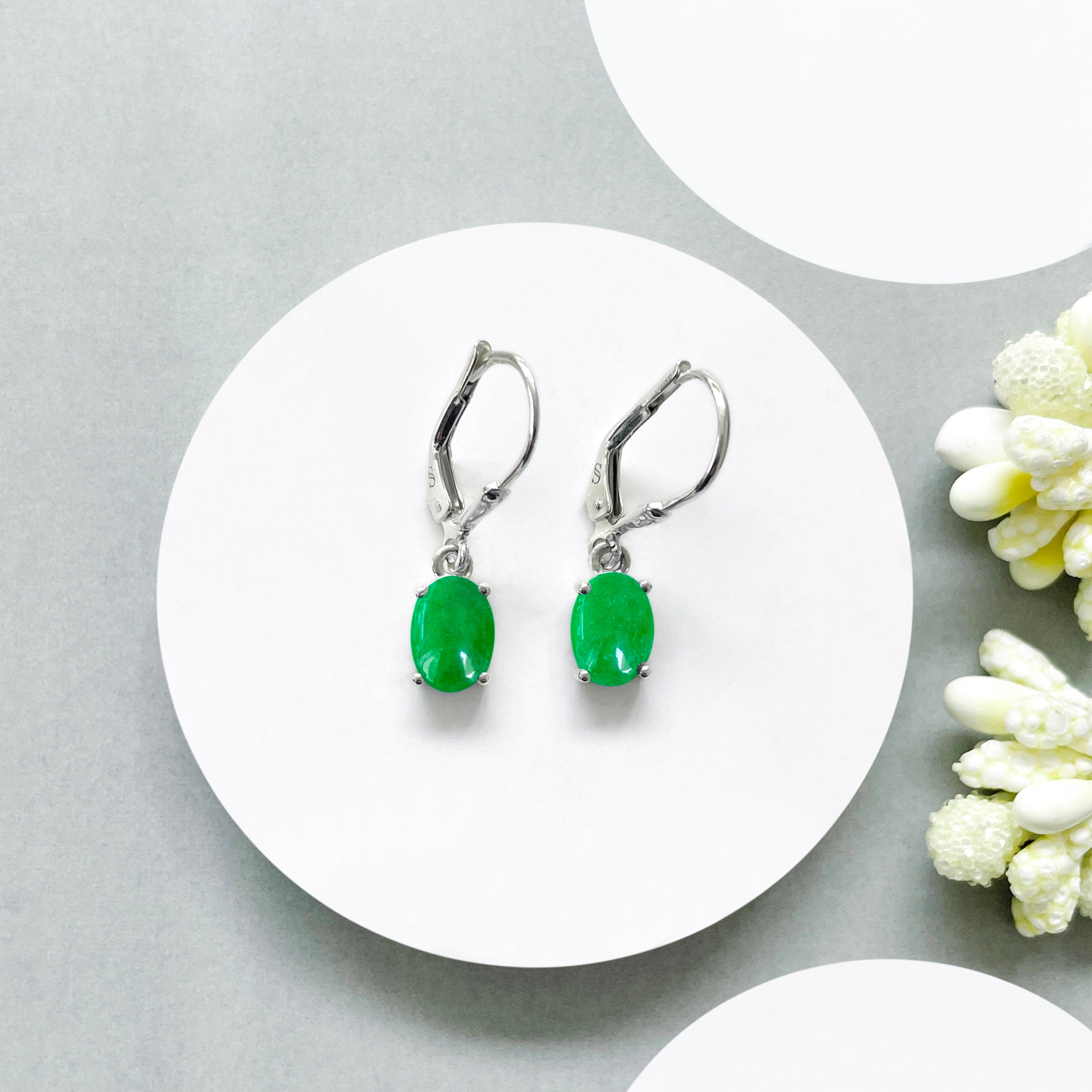 Green Onyx Leverback Earring-(GRO-SE-1128.)