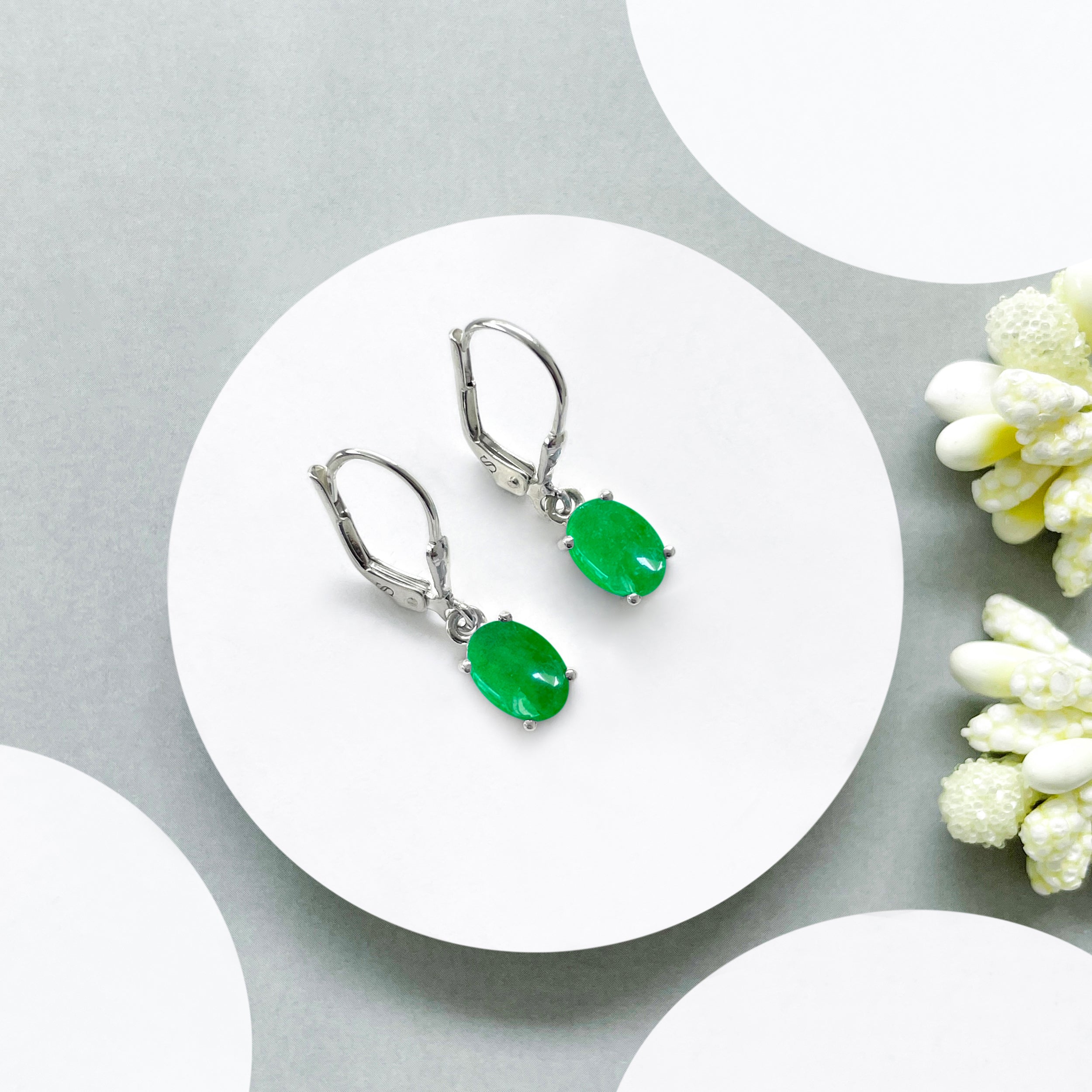 Green Onyx Leverback Earring-(GRO-SE-1128.)