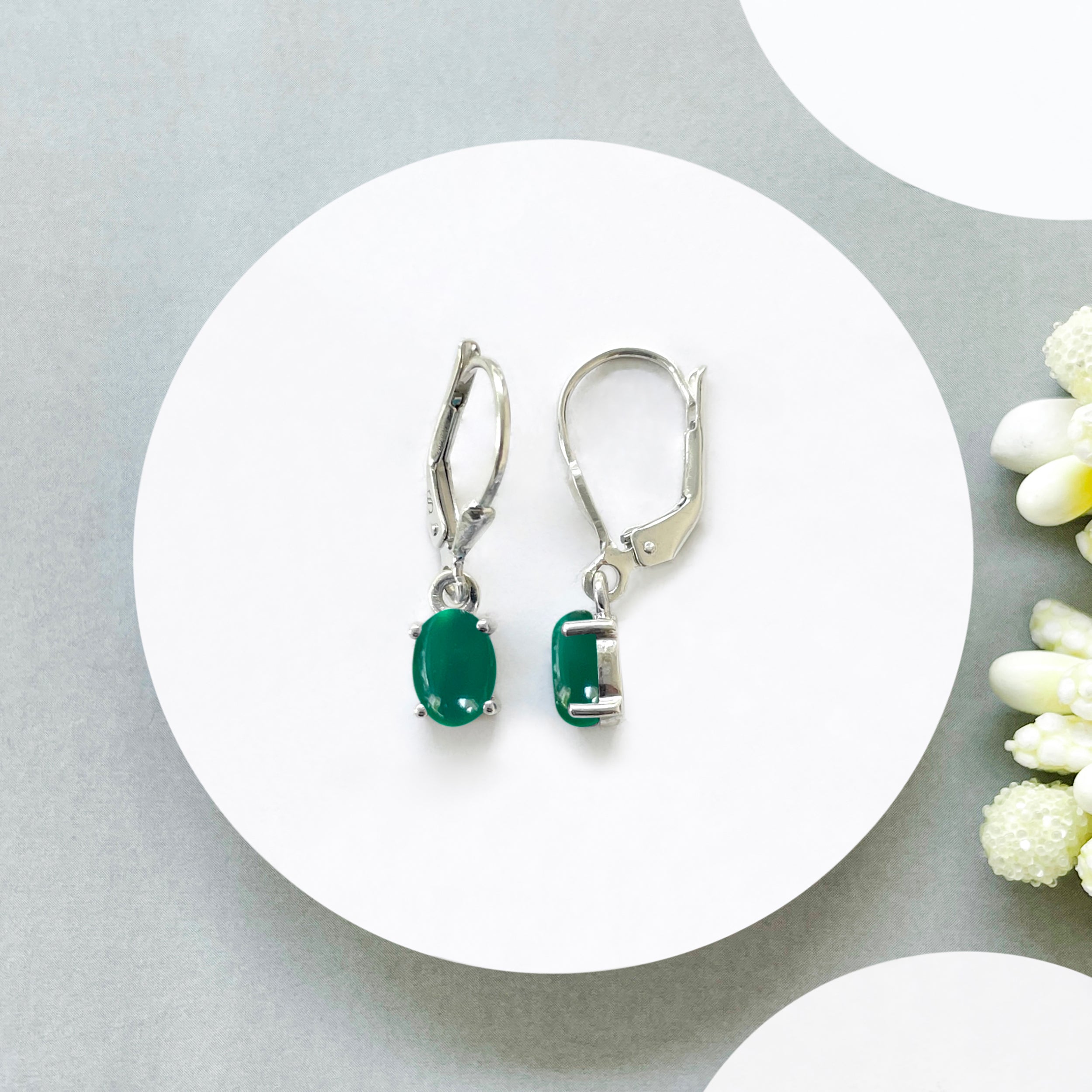 Green Onyx Leverback Earring-(GRO-SE-1177.)