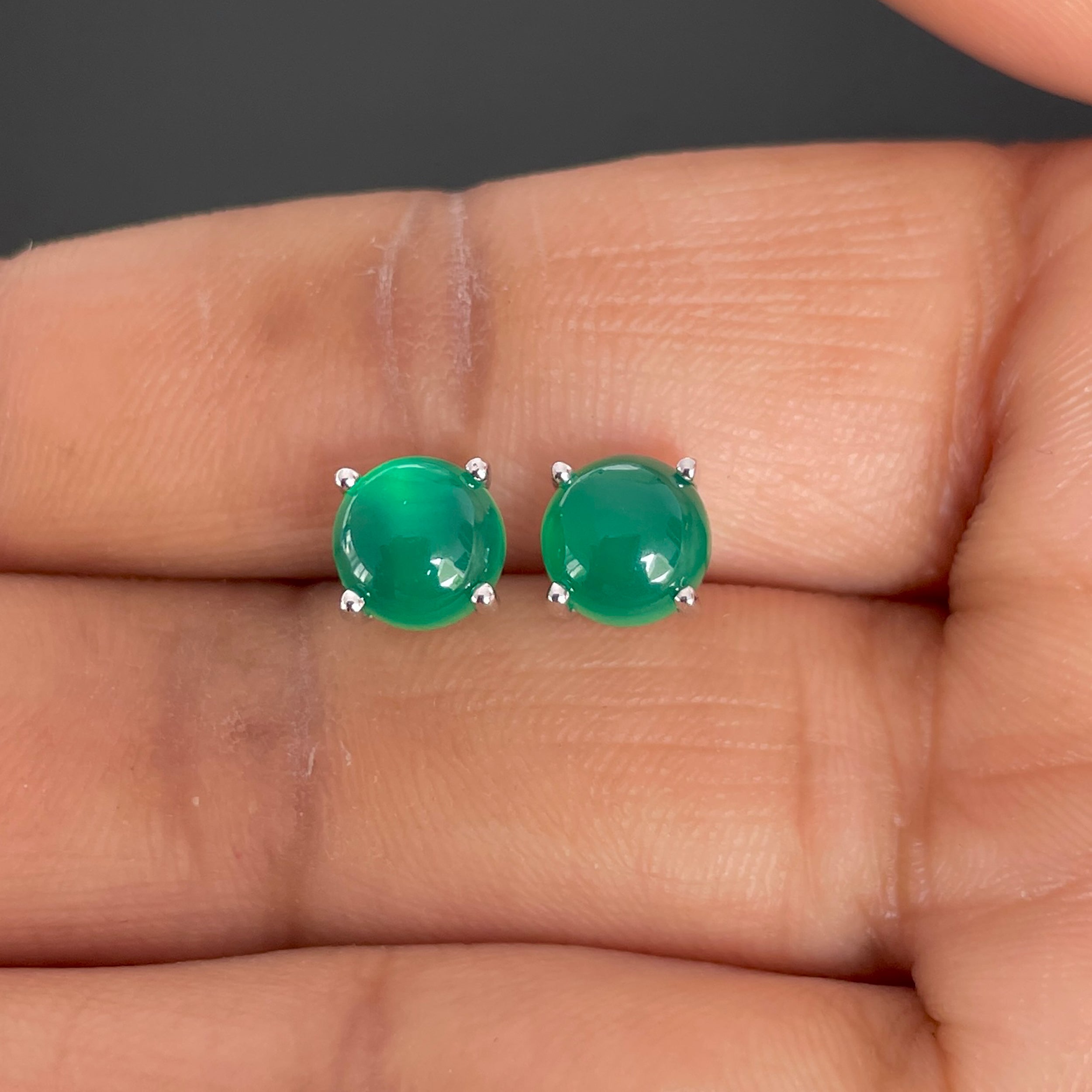 Green Onyx Stud Earring-(GRO-SE-1178.)