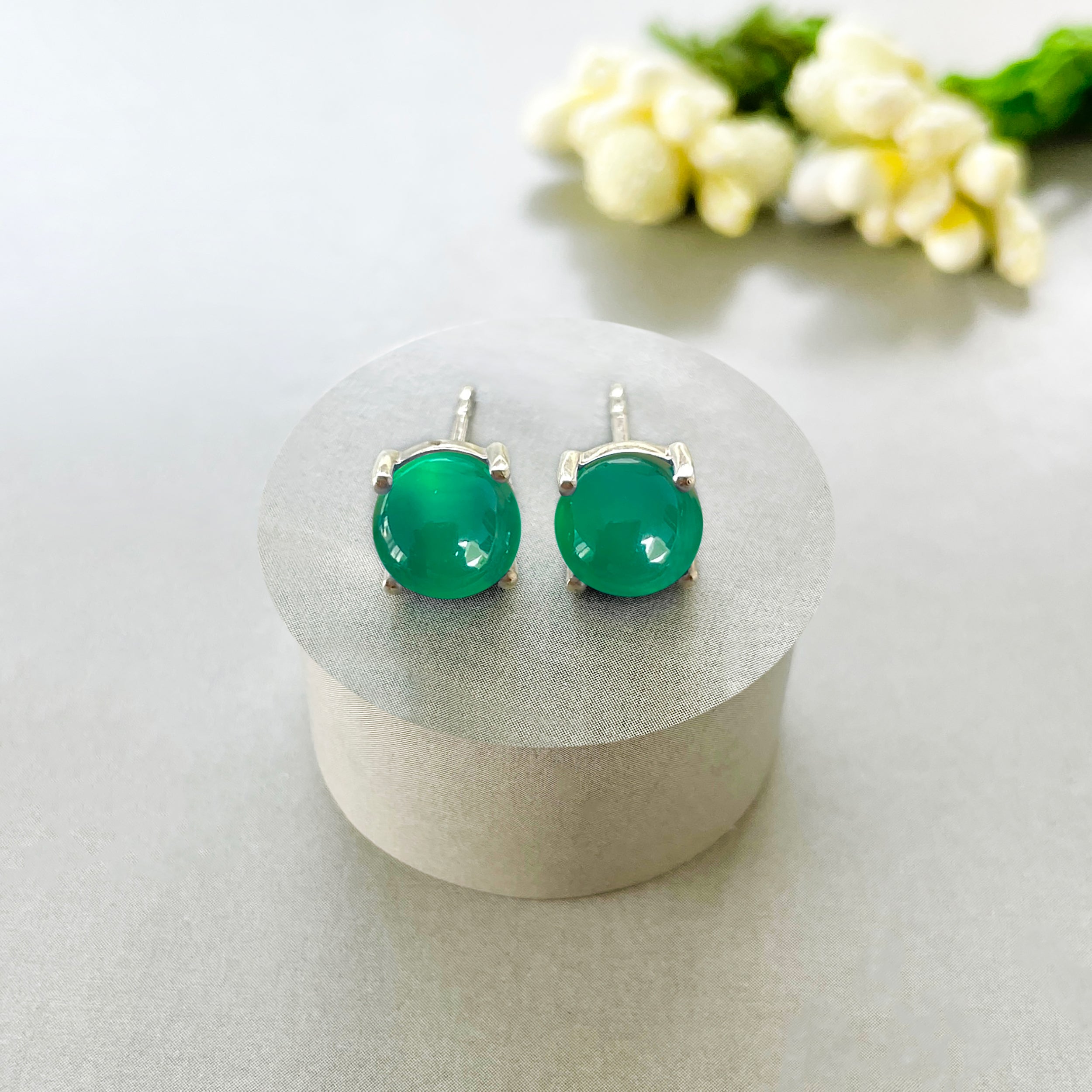 Green Onyx Stud Earring-(GRO-SE-1178.)