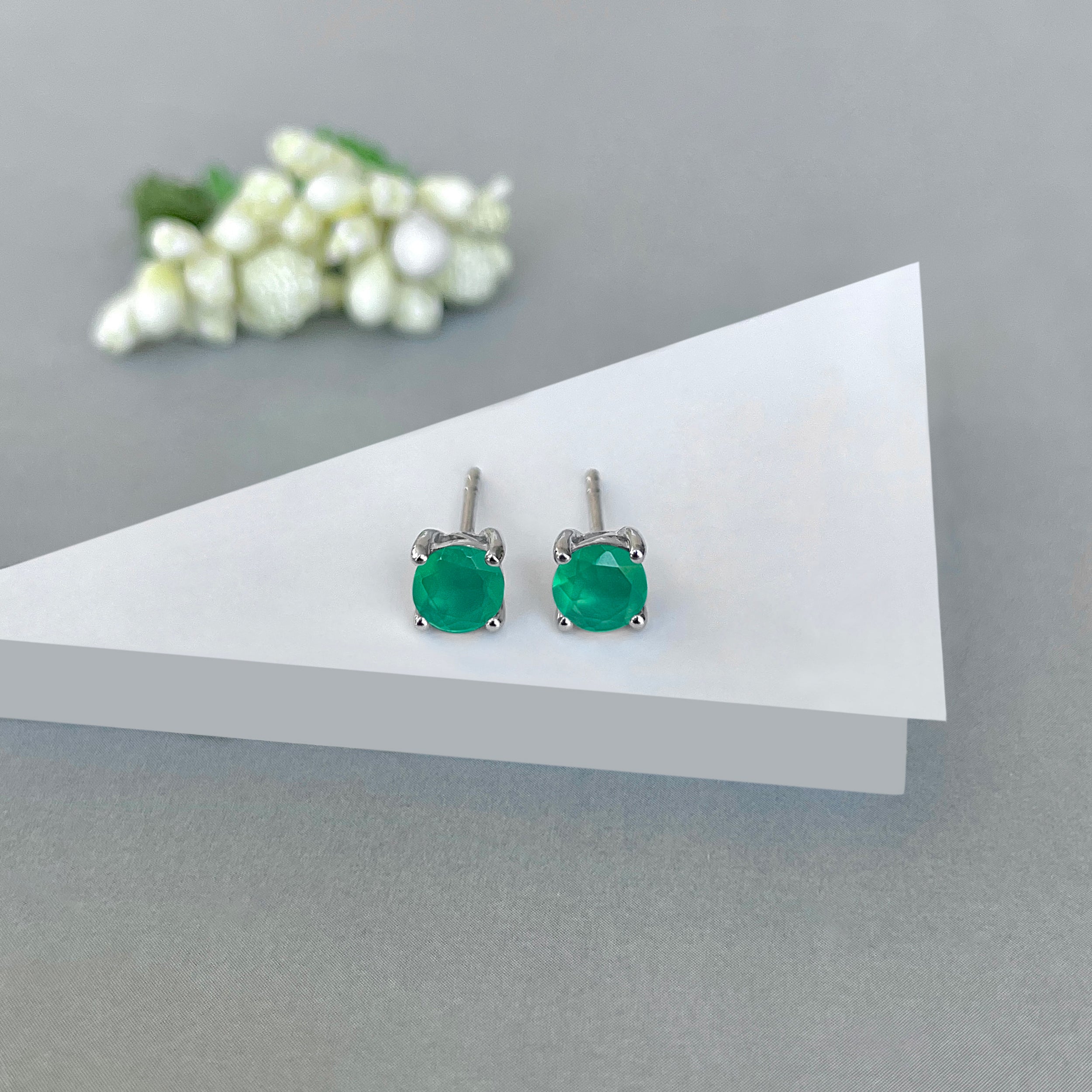 Green Onyx Stud Earring-(GRO-SE-1321.)