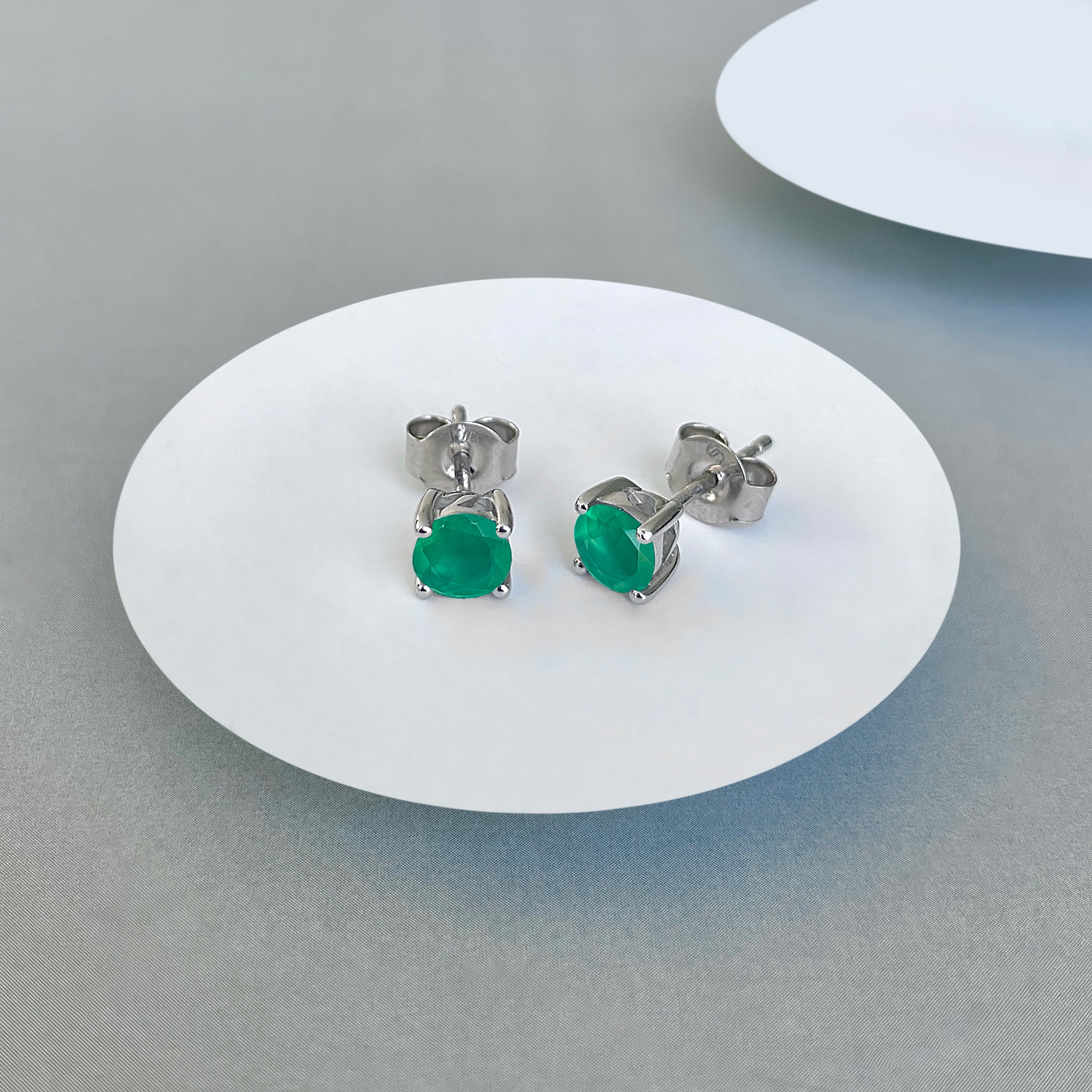 Green Onyx Stud Earring-(GRO-SE-1321.)