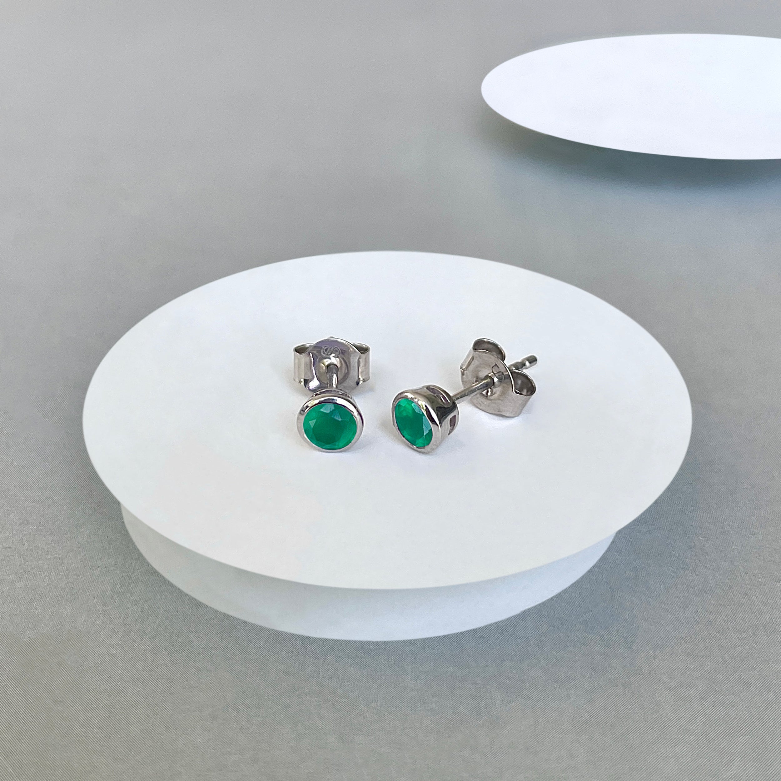 Green Onyx Stud Earring-(GRO-SE-1375.)