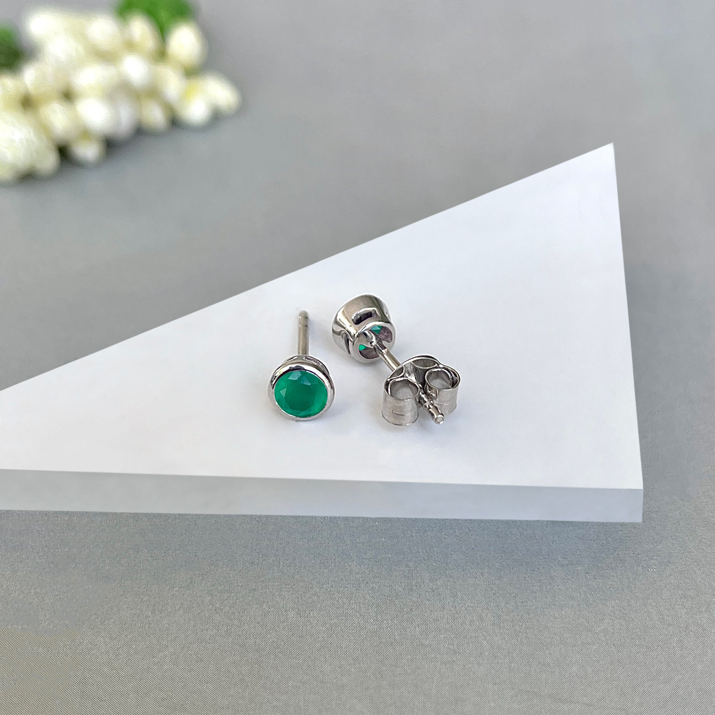 Green Onyx Stud Earring-(GRO-SE-1375.)