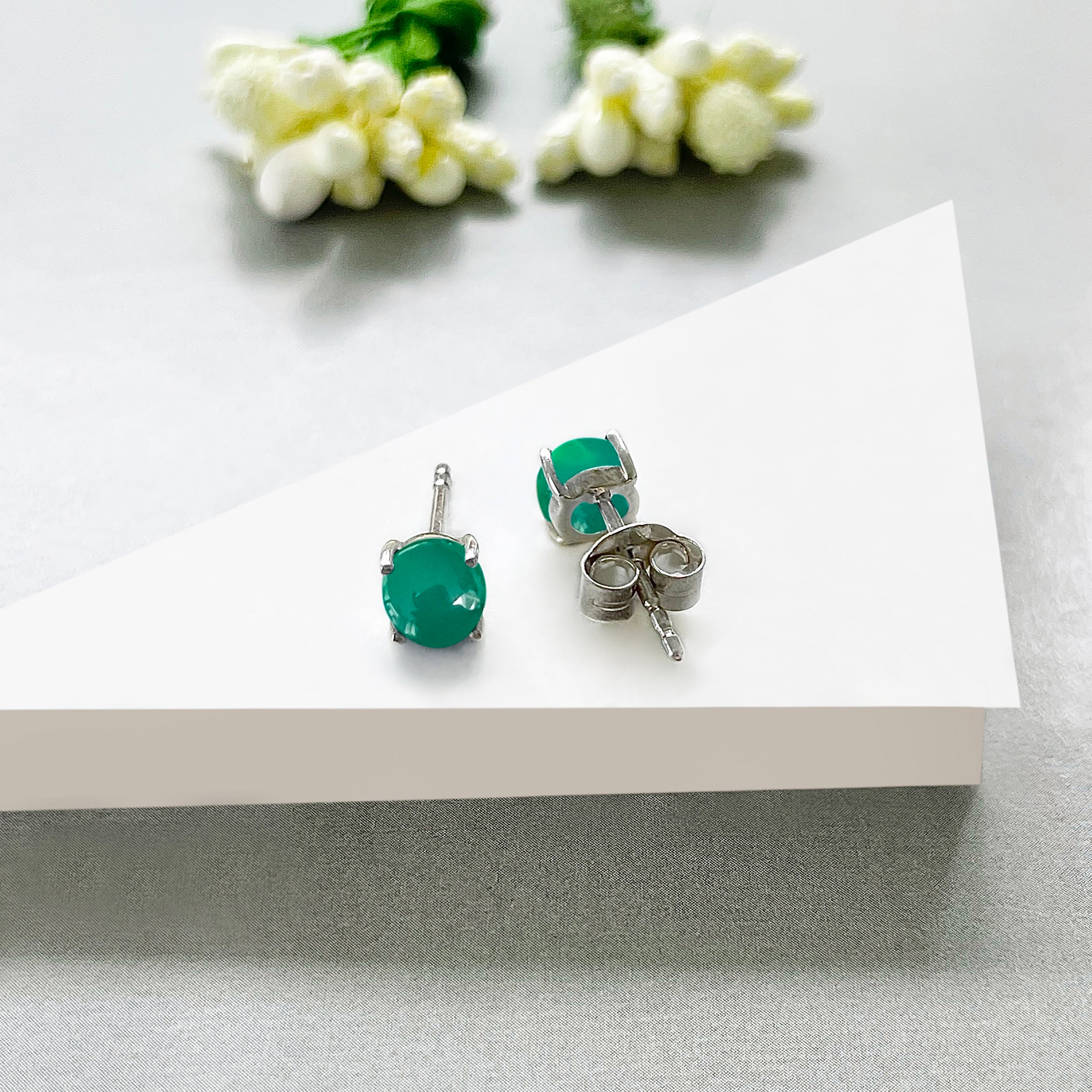 Green Onyx Stud Earring-(GRO-SE-699.)