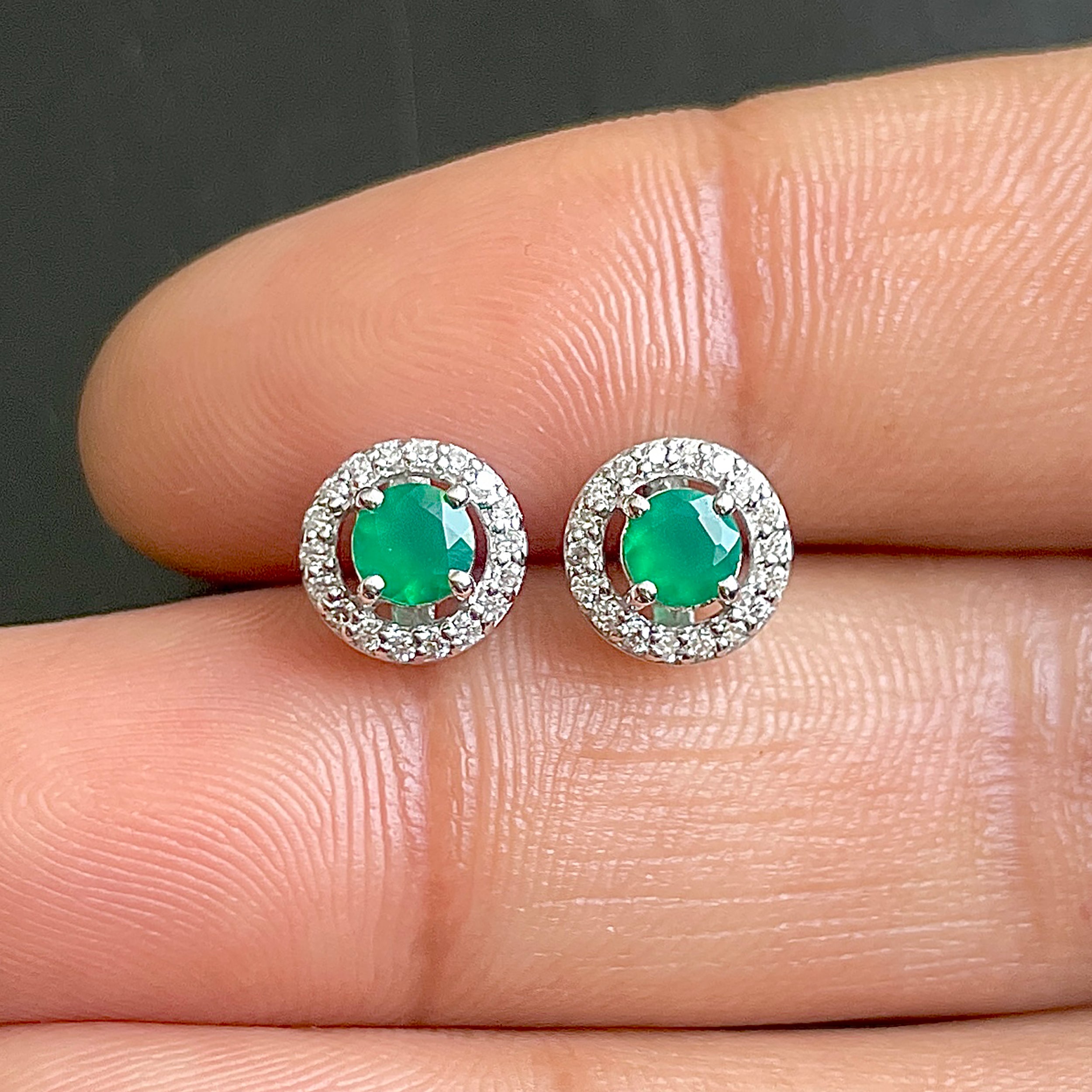 Green Onyx Stud Earrings-(GRO-SE-985.)