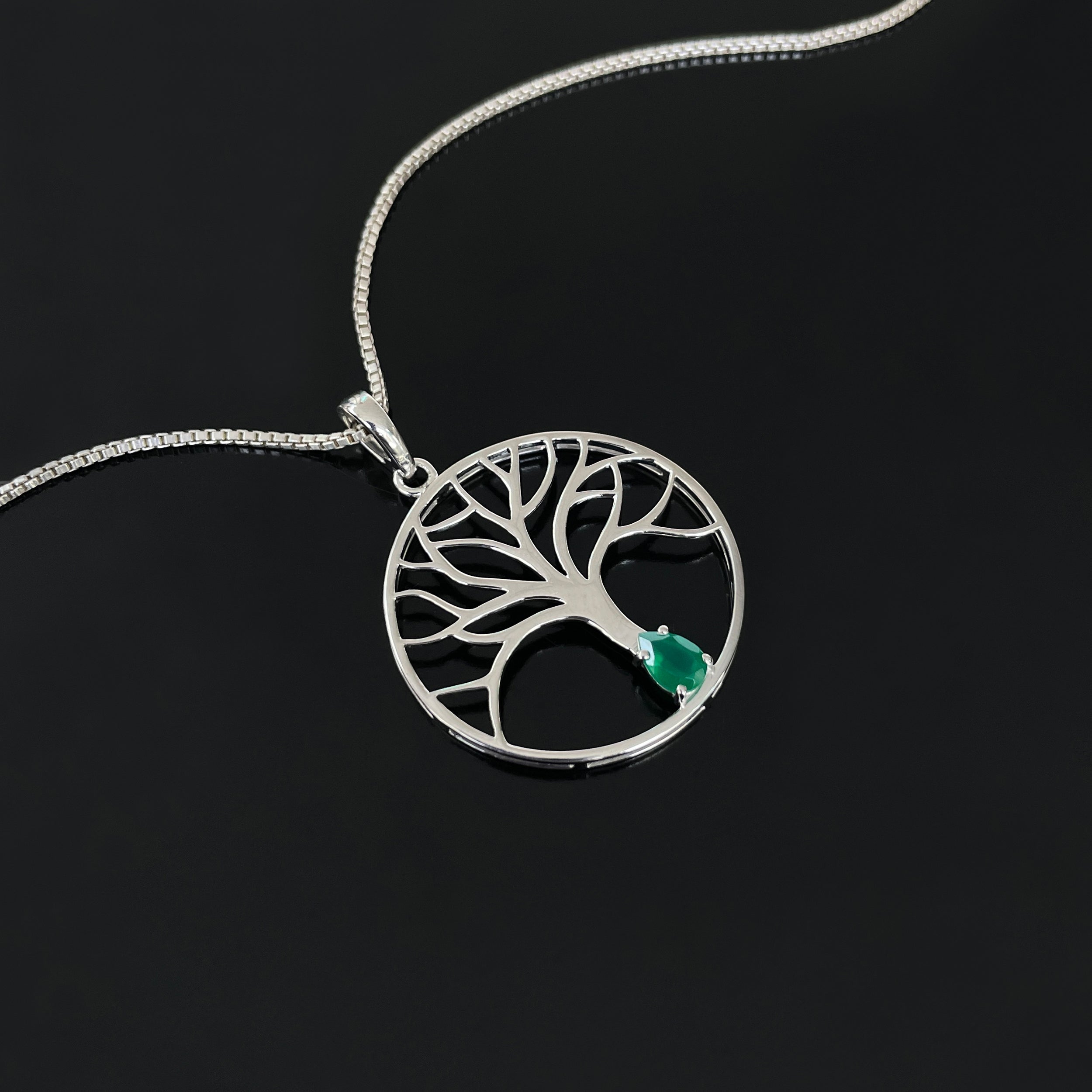Green Onyx Tree Of Life Pendant-(GRO-SN-154.)