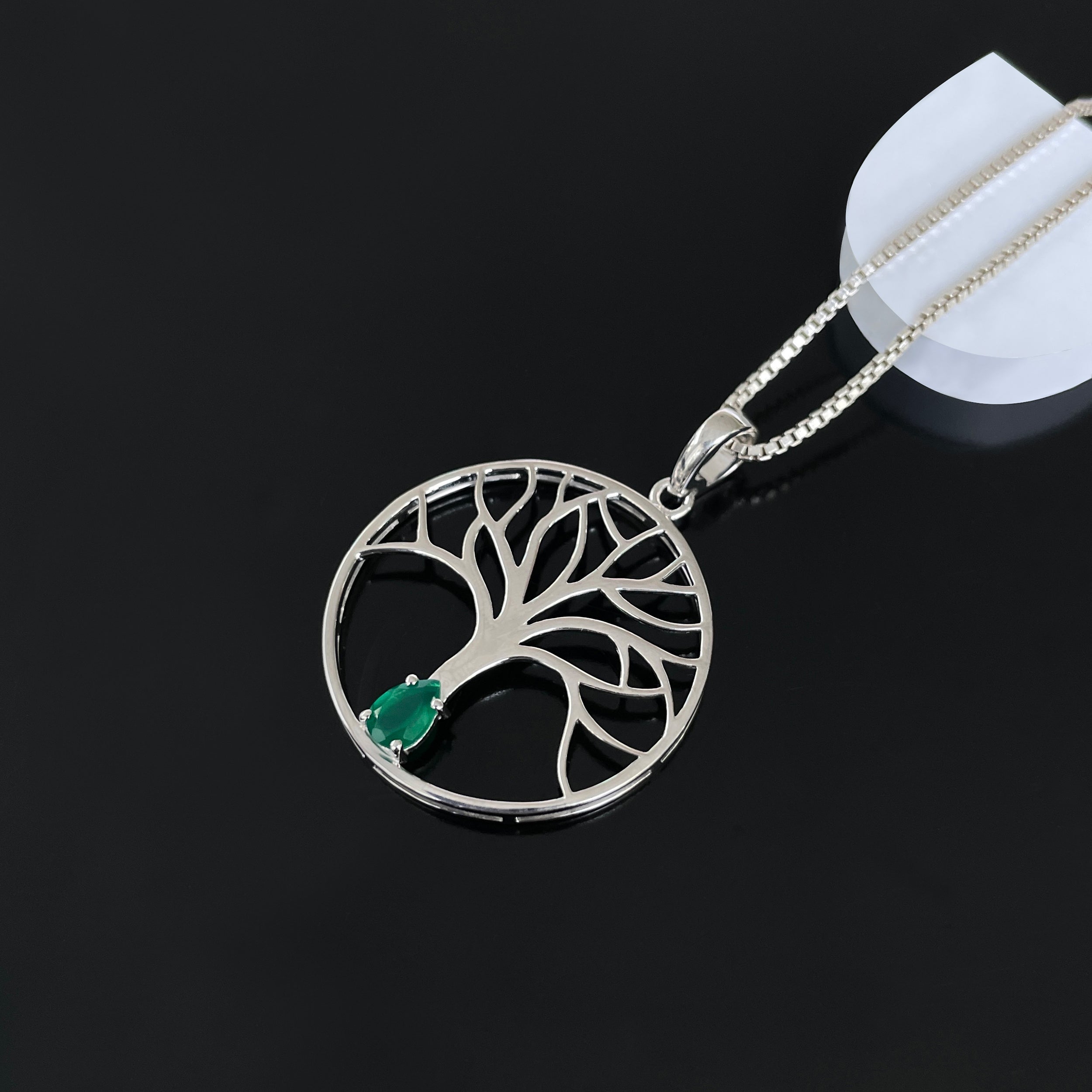 Green Onyx Tree Of Life Pendant-(GRO-SN-154.)
