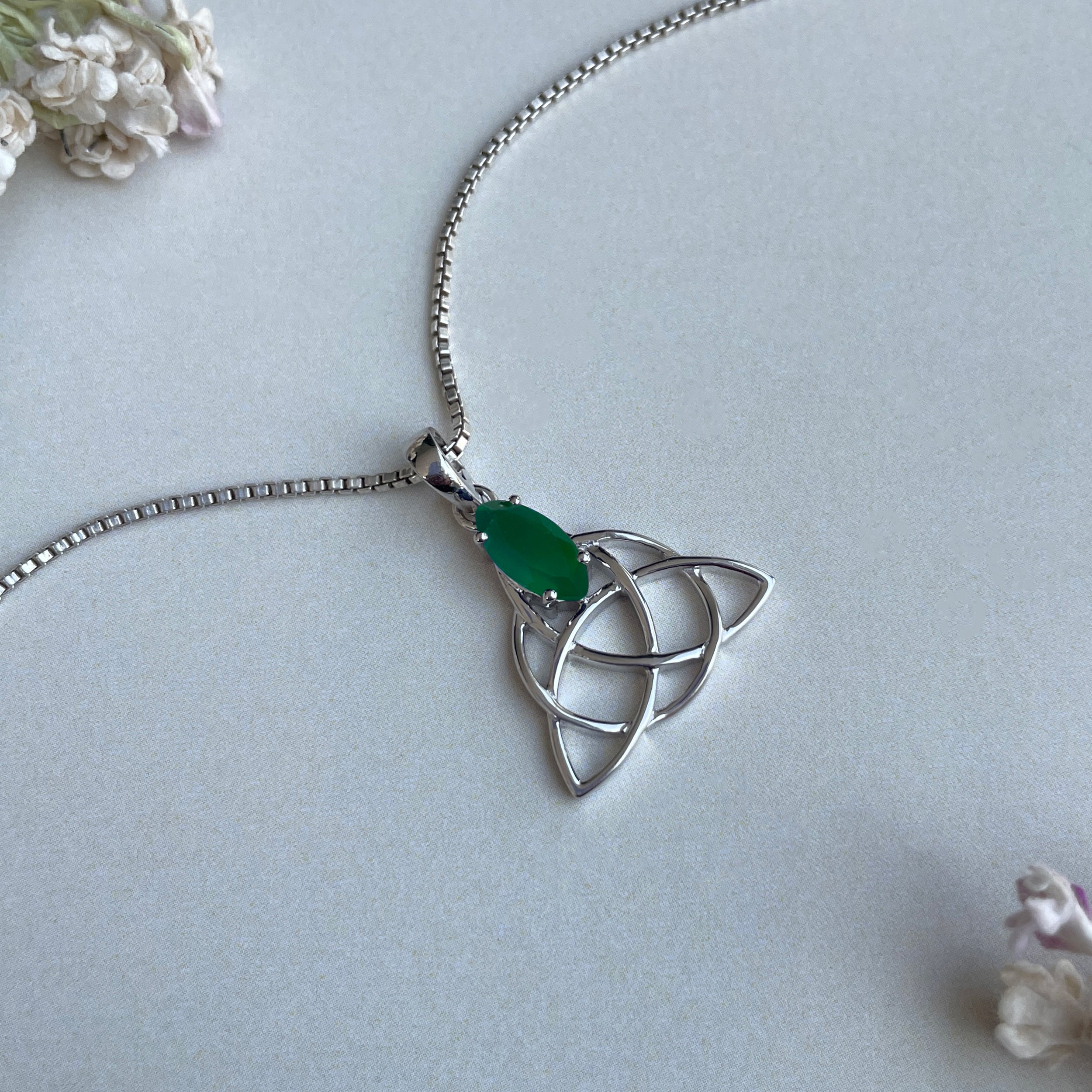 Green Onyx Pendant-(GRO-SN-161.)