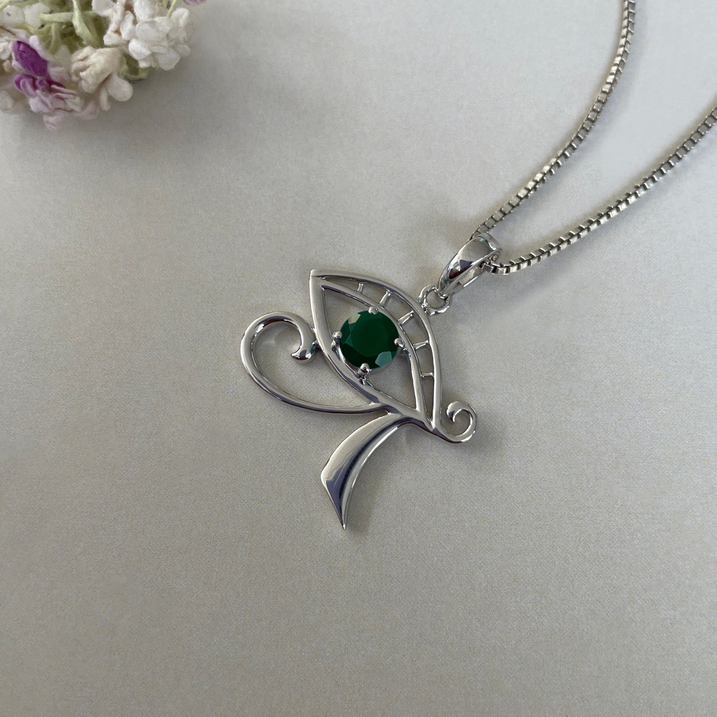Green Onyx Eye Of Horus Pendant-(GRO-SN-173.)
