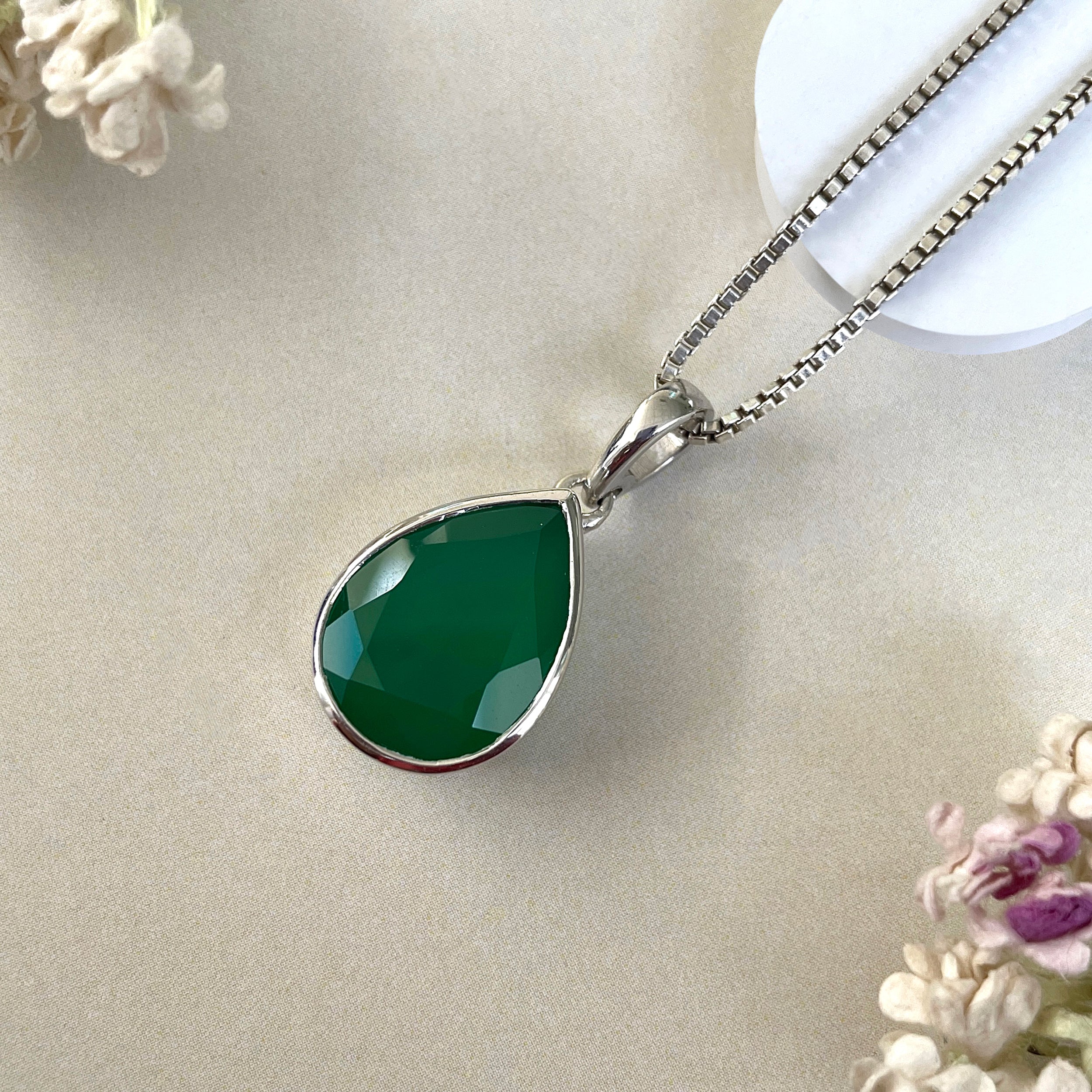 Green Onyx Pendant-(GRO-SP-454.)
