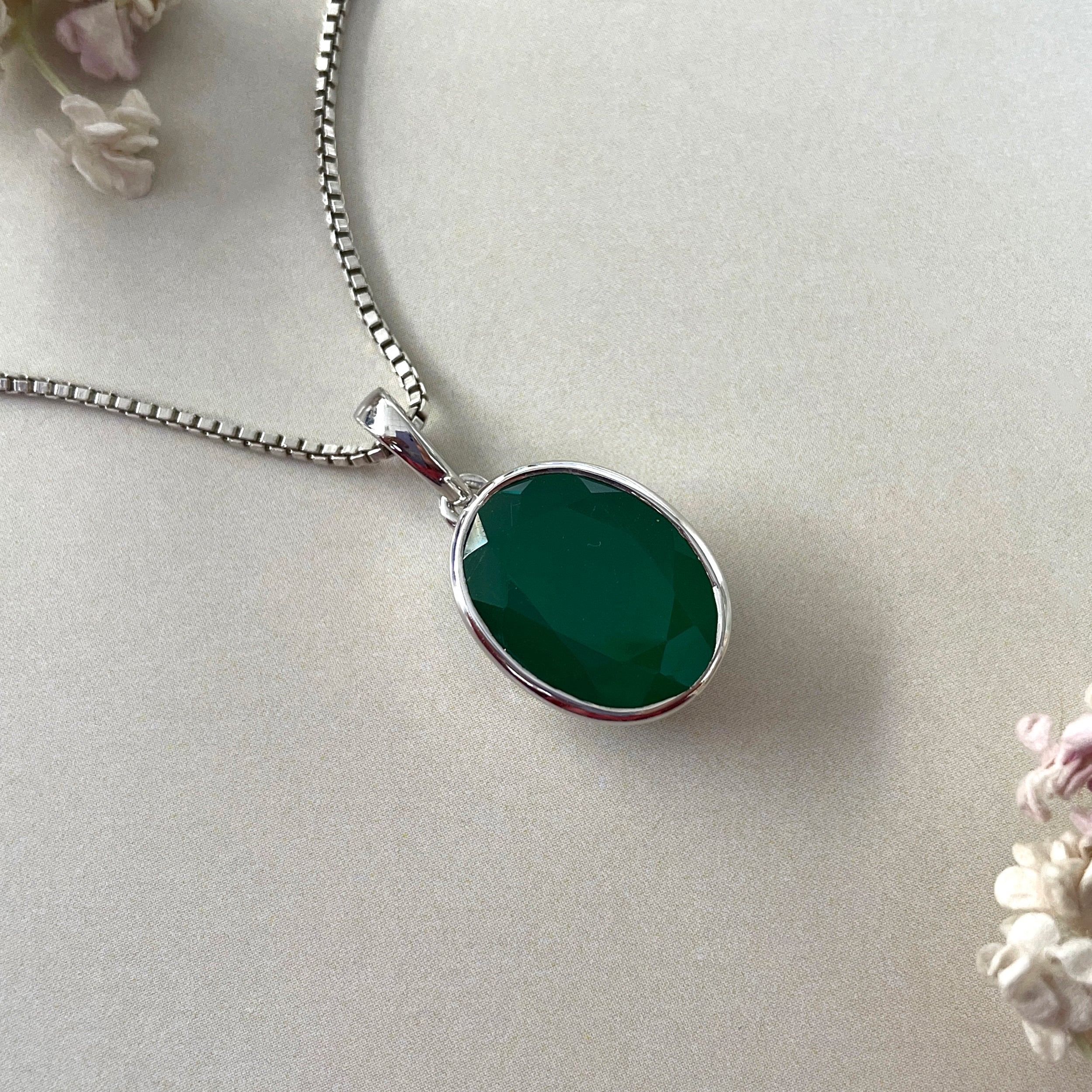 Green Onyx Pendant-(GRO-SP-458.)