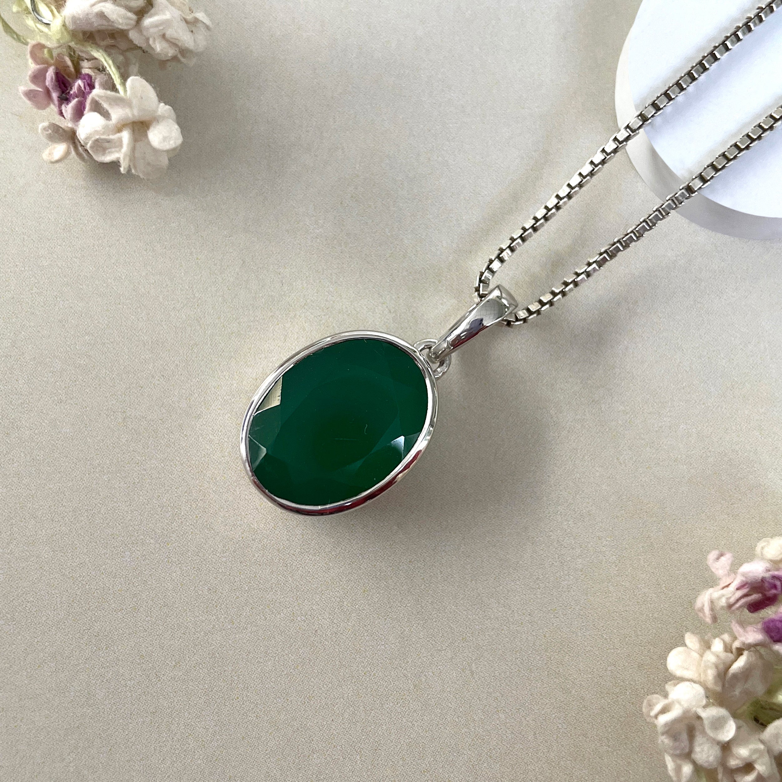 Green Onyx Pendant-(GRO-SP-458.)