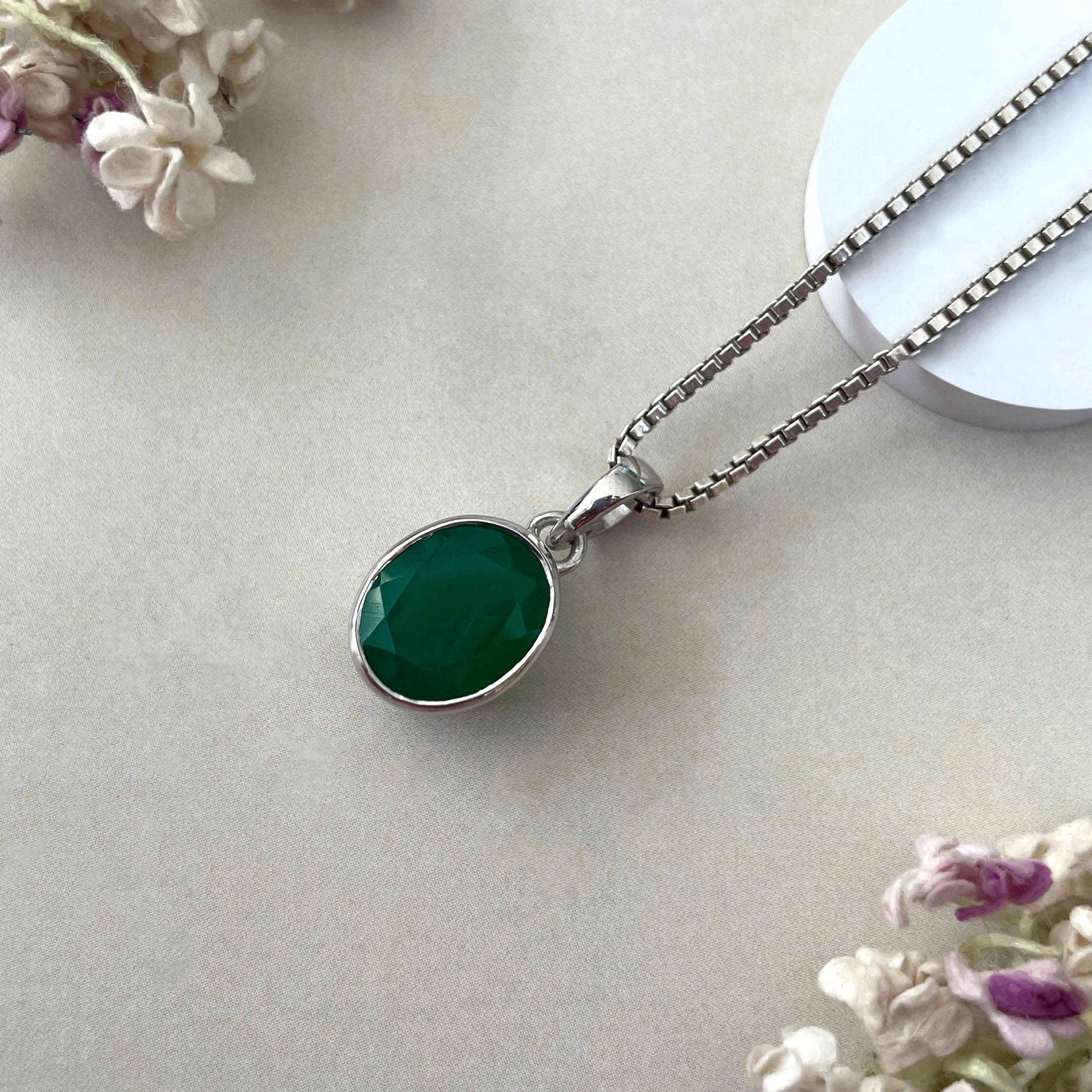 Green Onyx Pendant-(GRO-SP-466.)