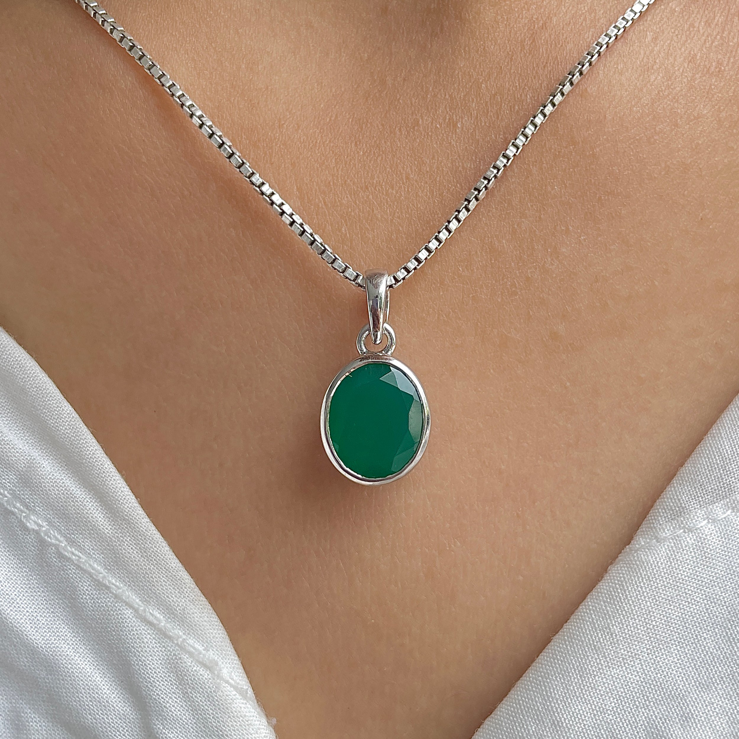 Green Onyx Pendant-(GRO-SP-466.)