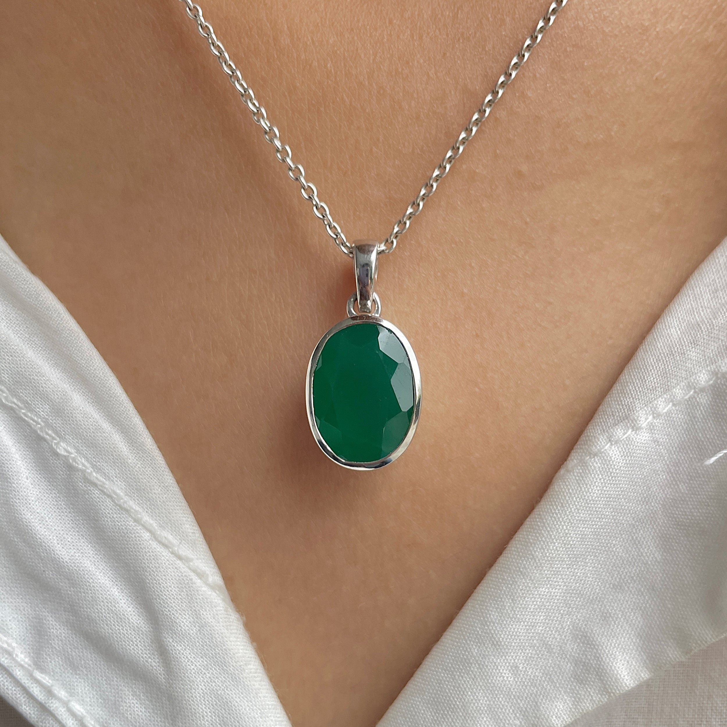 Green Onyx Pendant-(GRO-SP-471.)