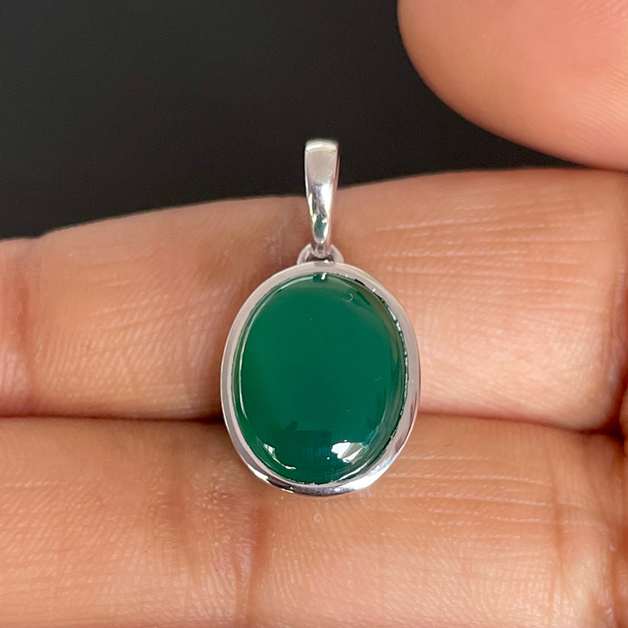 Green Onyx Pendant-(GRO-SP-473.)