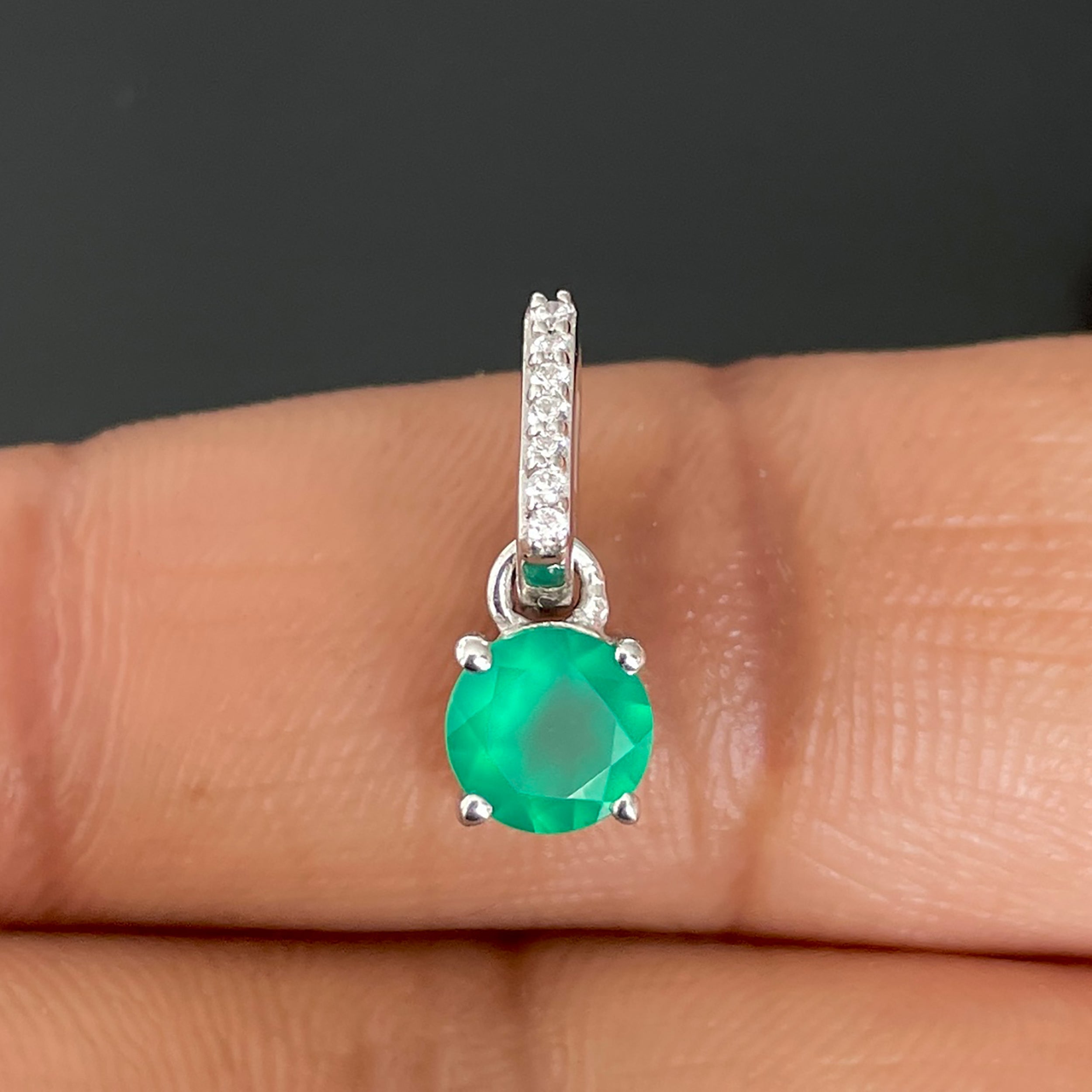 Green Onyx Pendant-(GRO-SP-549.)