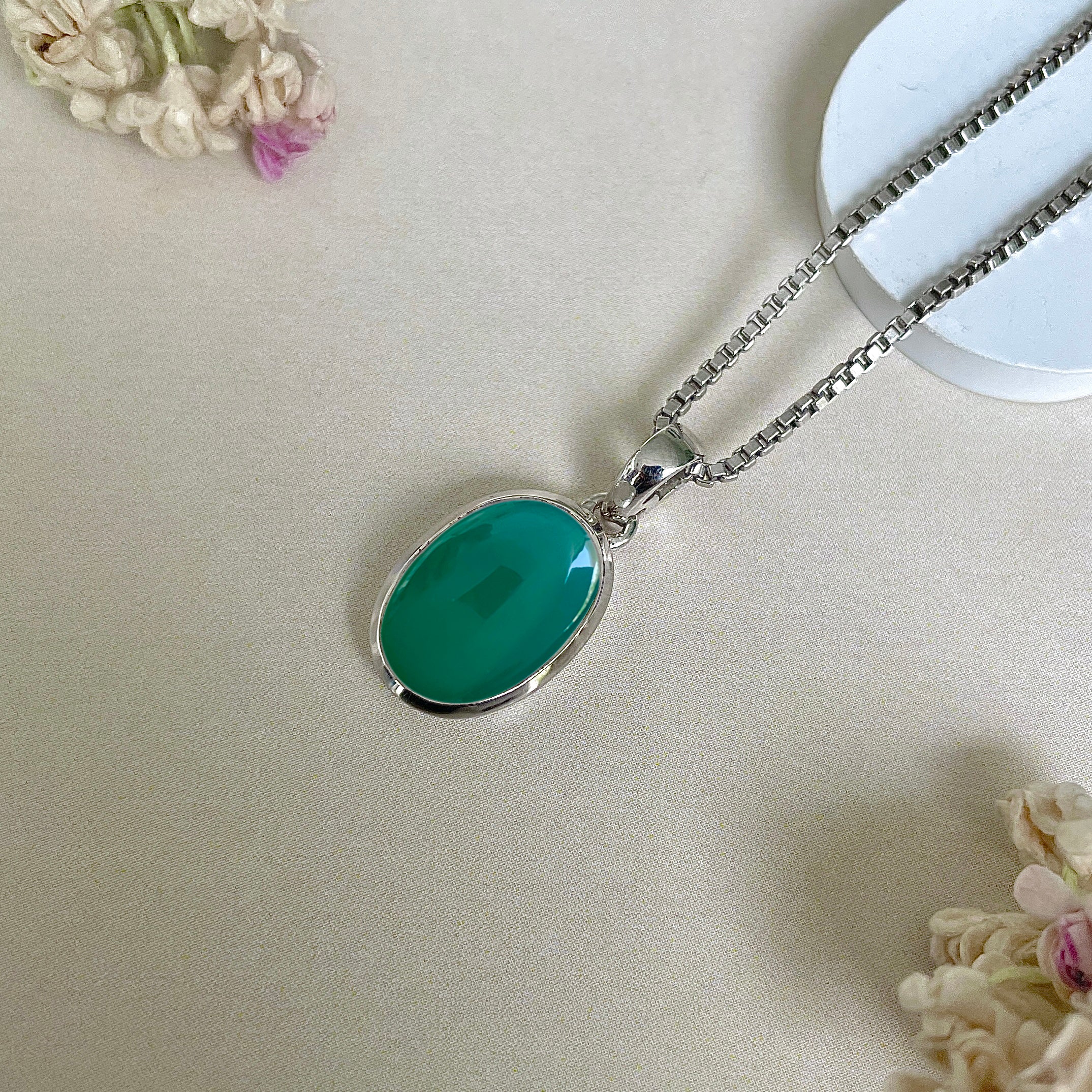 Green Onyx Pendant-(GRO-SP-686.)