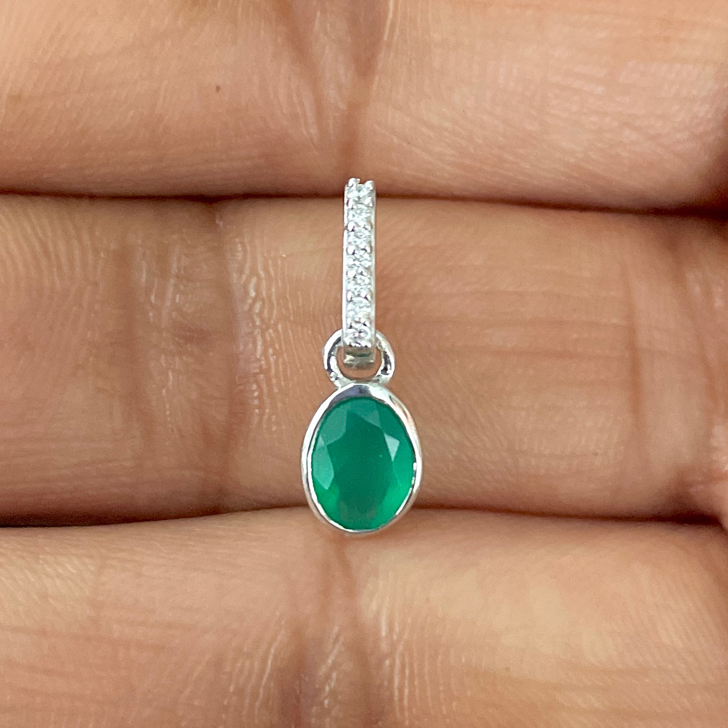 Green Onyx & White Topaz Pendant-(GRO-SP-780.)