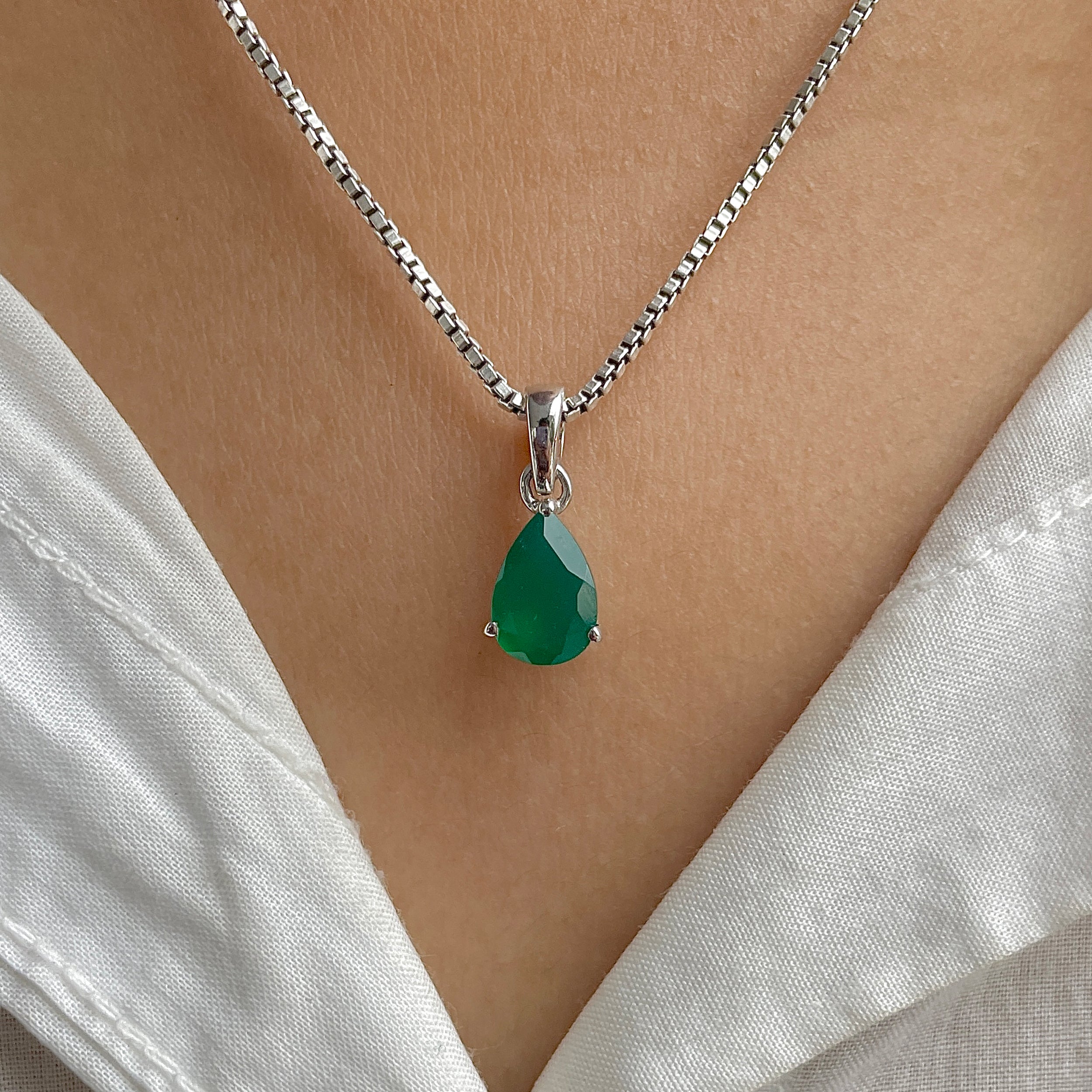 Green Onyx Pendant-(GRO-SP-917.)