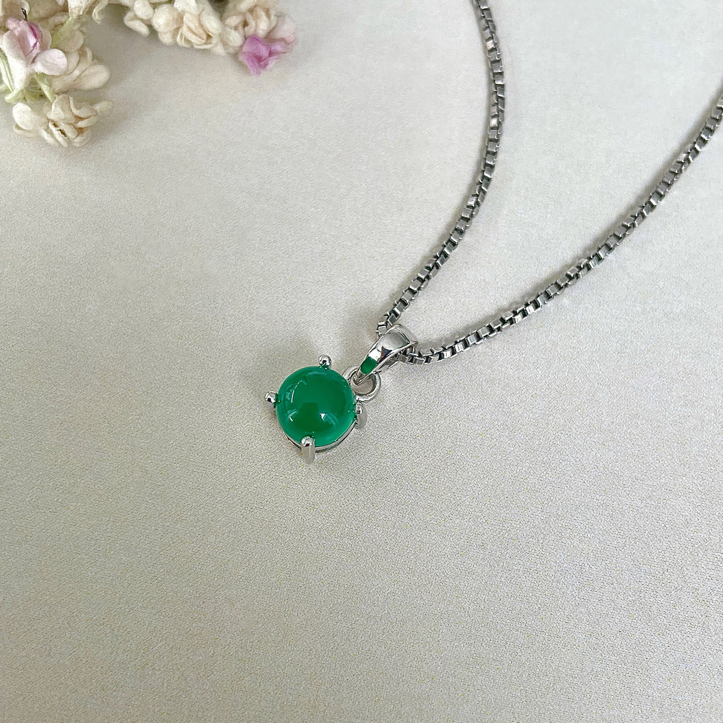 Green Onyx Pendant-(GRO-SP-929.)