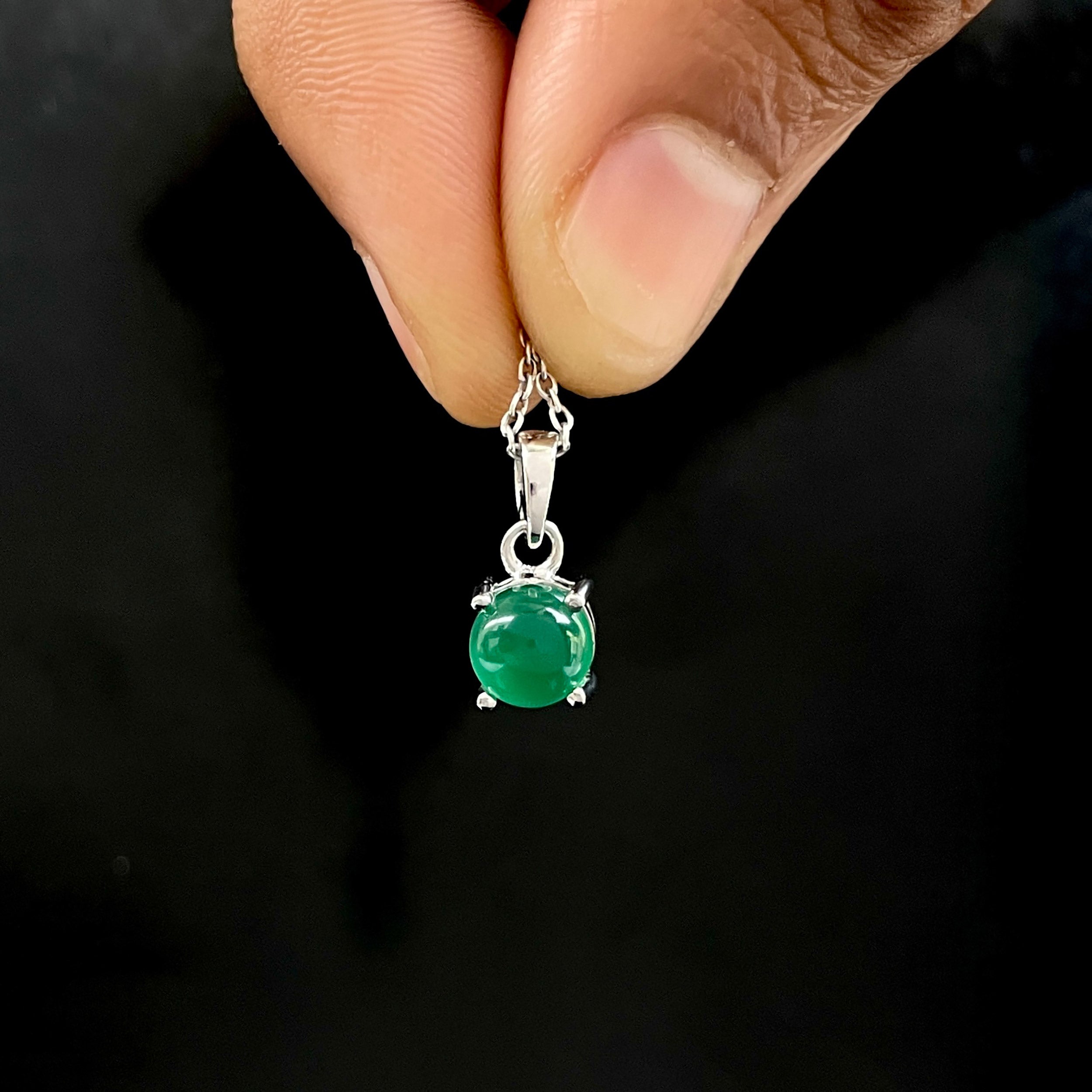 Green Onyx Pendant-(GRO-SP-929.)