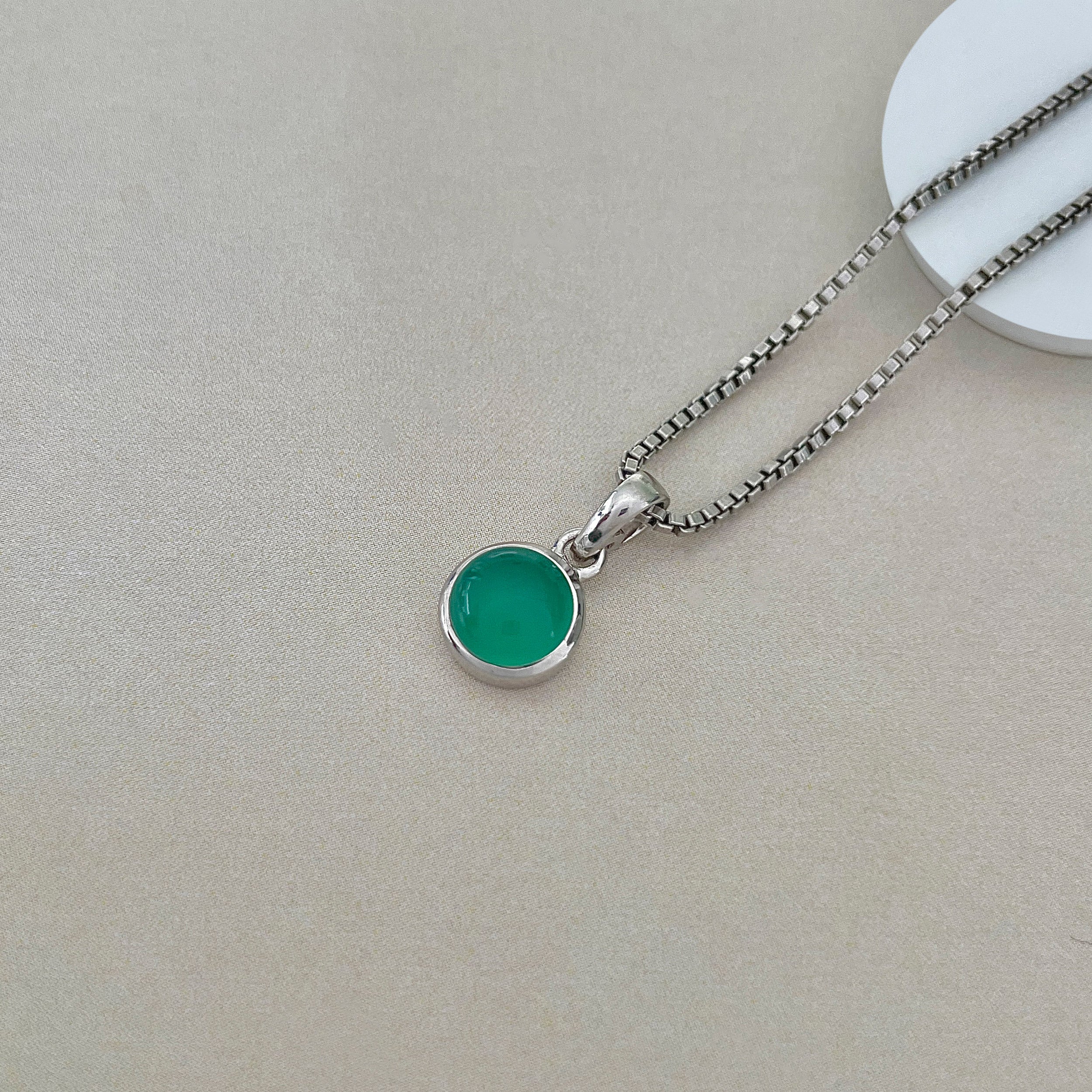Green Onyx Pendant-(GRO-SP-950.)