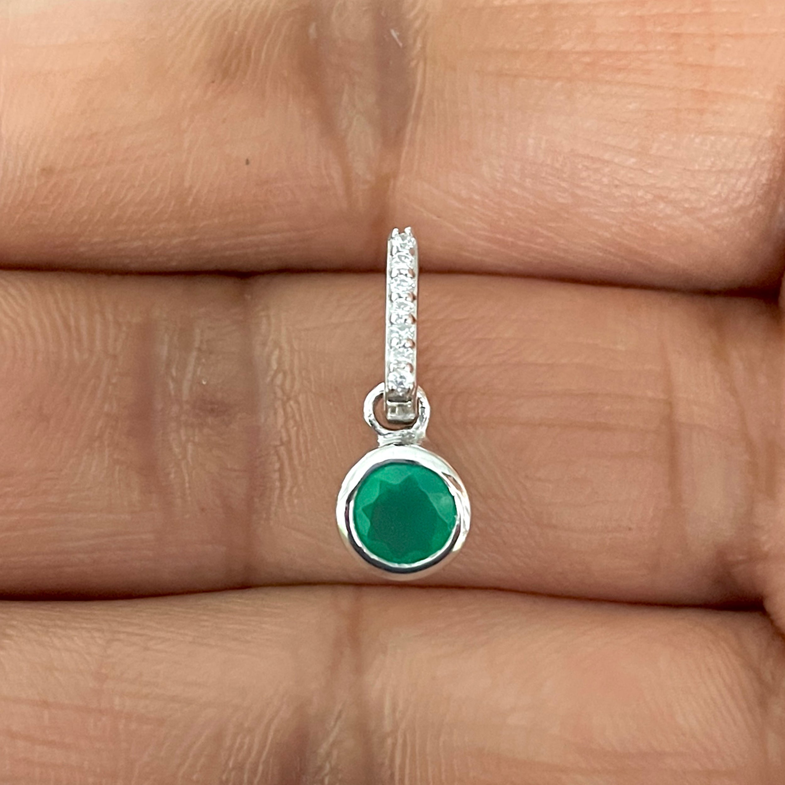 Green Onyx & White Topaz Pendant-(GRO-SP-957.)
