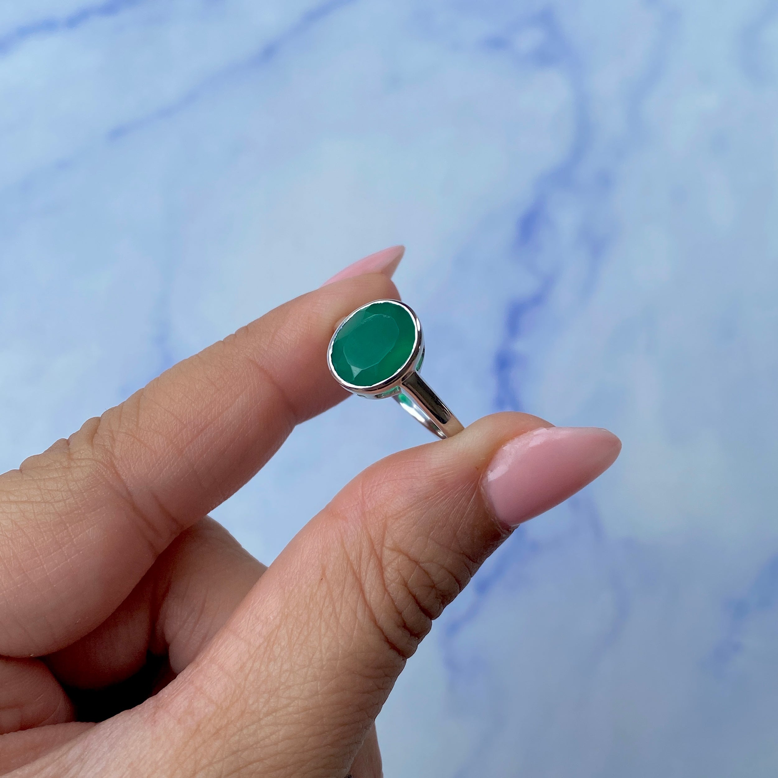Green Onyx Ring-(GRO-SR-1623.)