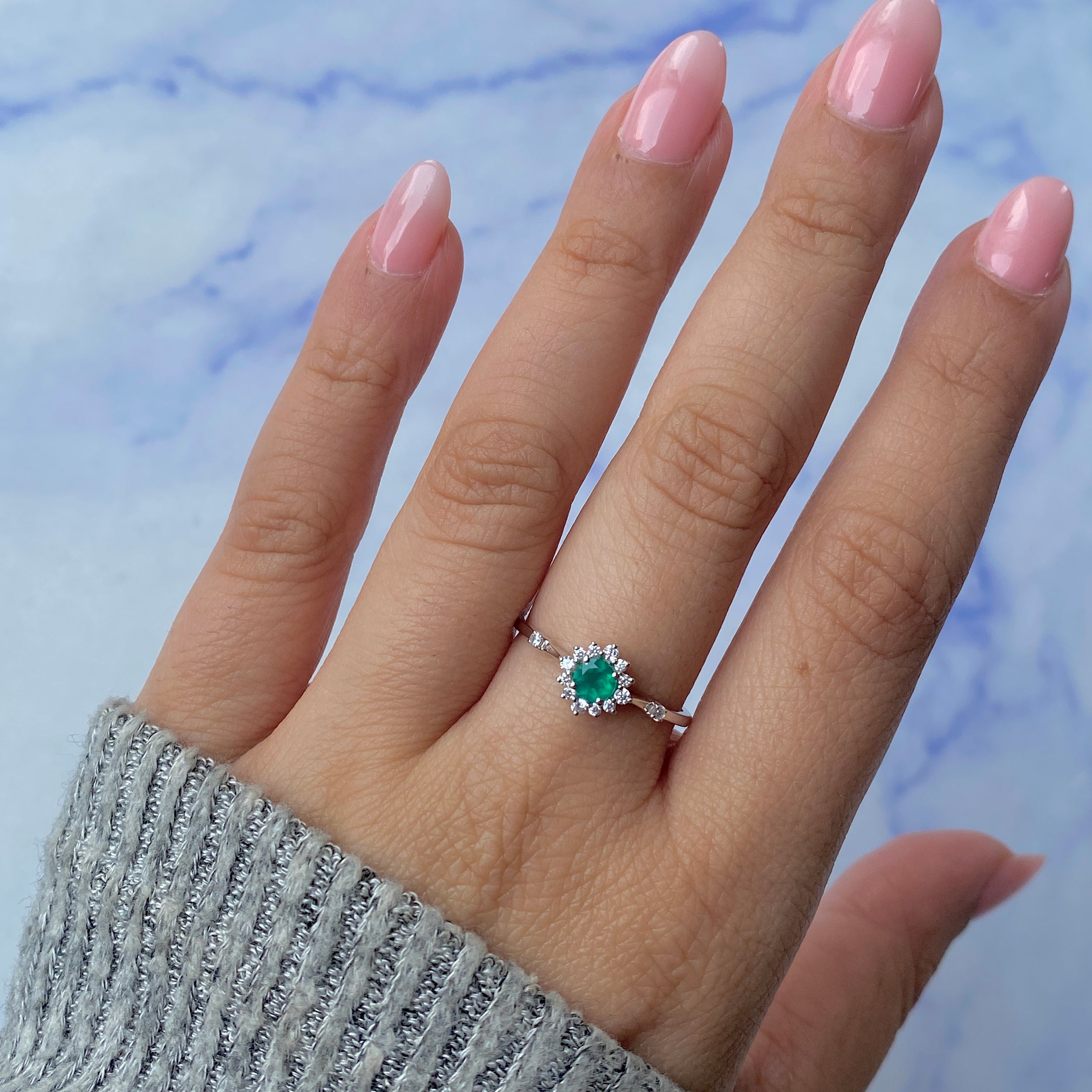 Green Onyx Ring-(GRO-SR-1937.)