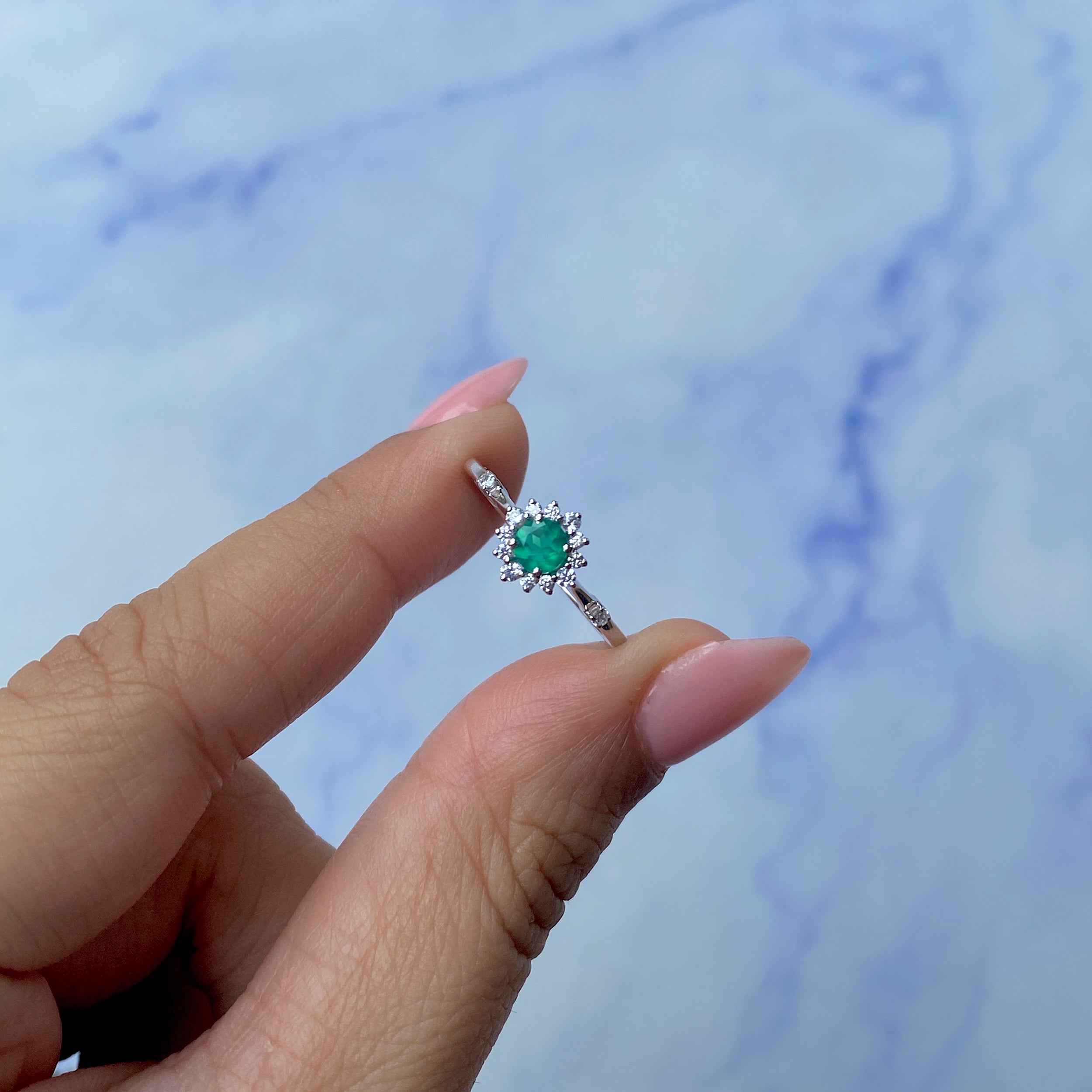 Green Onyx Ring-(GRO-SR-1937.)