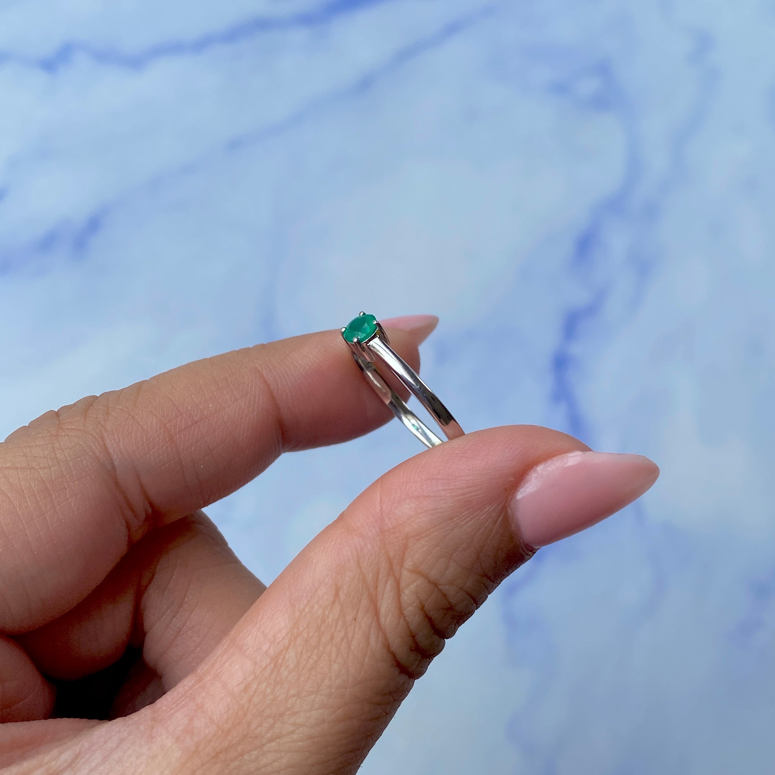 Green Onyx Ring-(GRO-SR-235.)