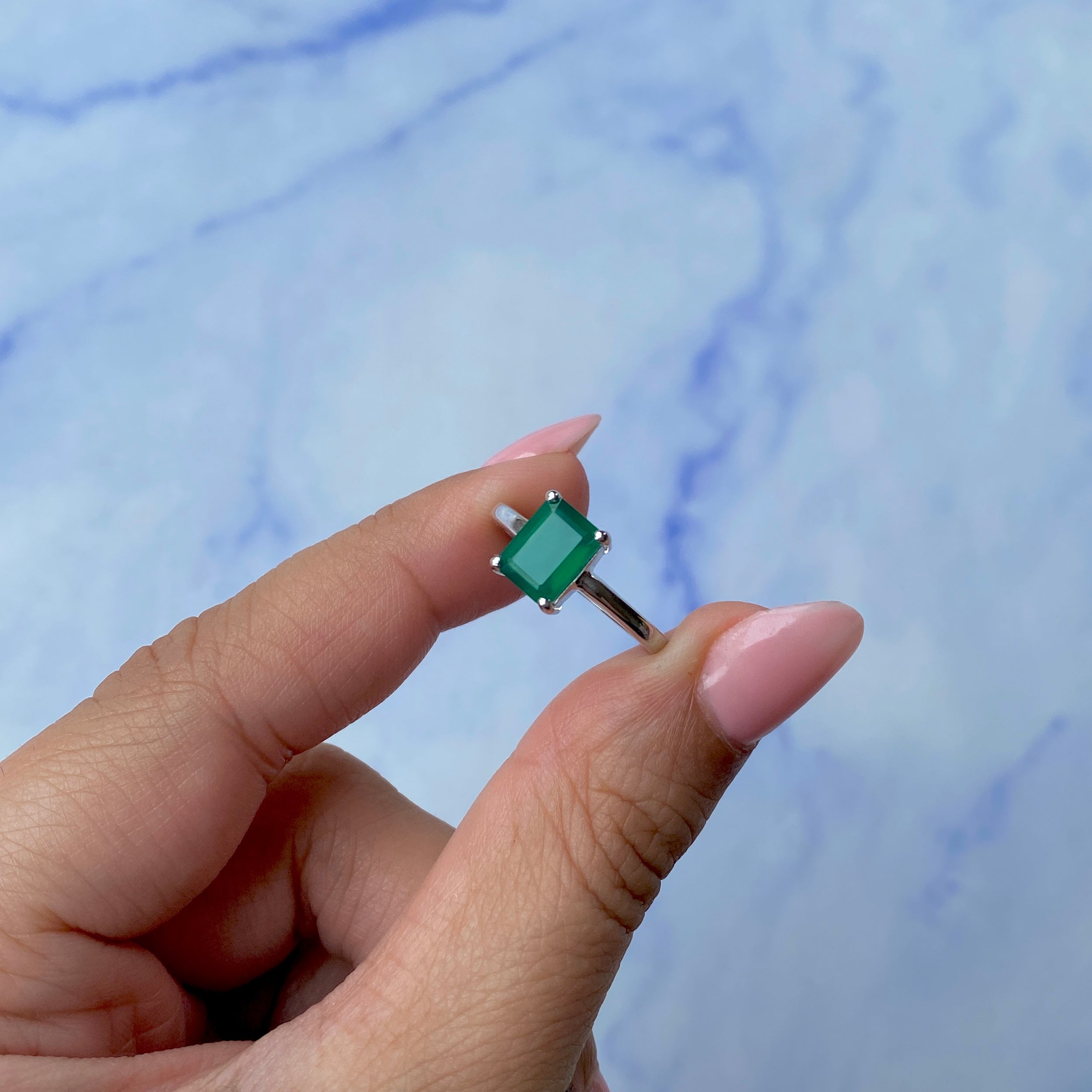 Green Onyx Ring-(GRO-SR-247.)